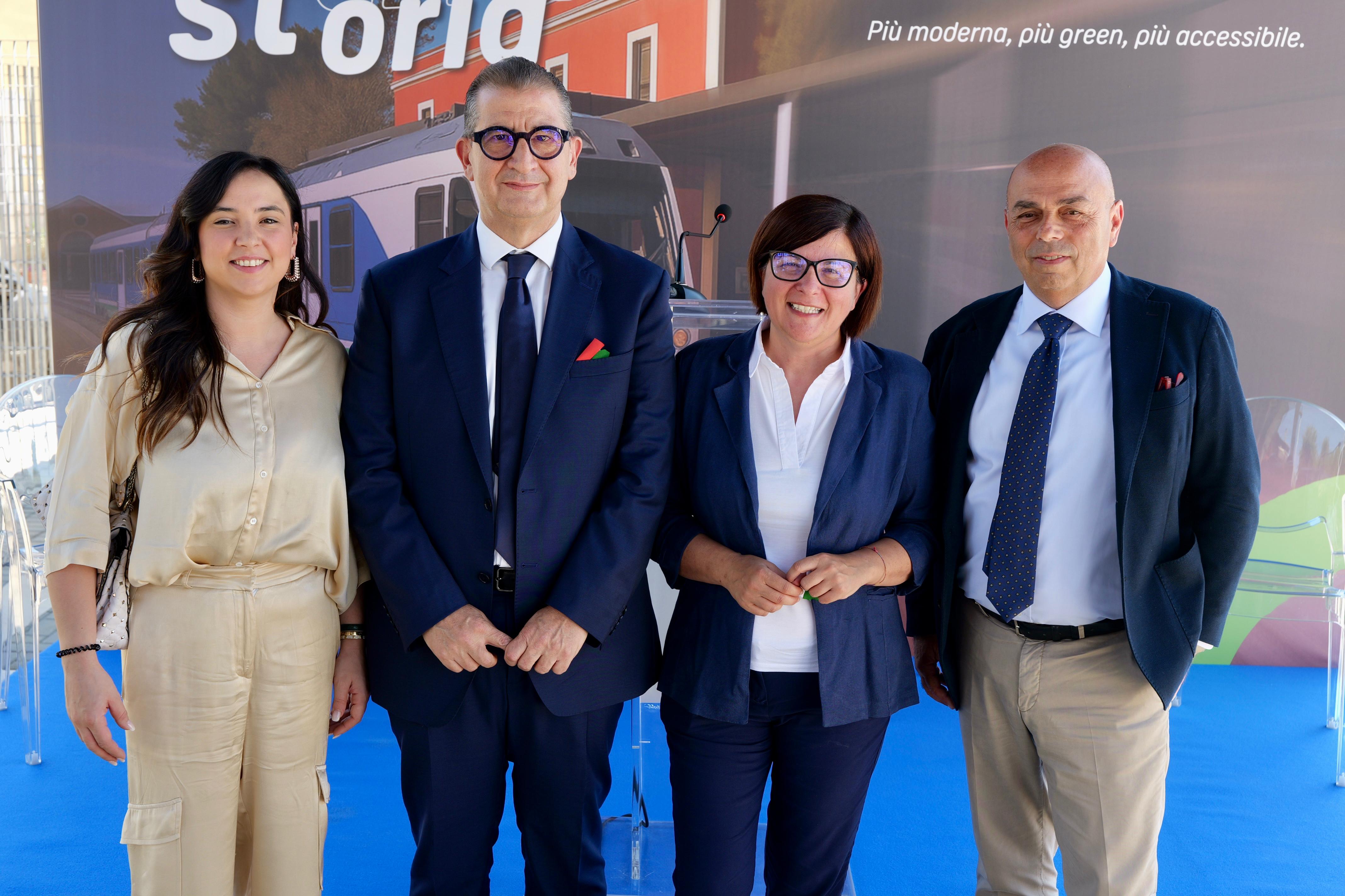 Galleria Trasporti, inaugurata la nuova stazione FAL di Altamura. Ciliento: “Realizzata una stazione moderna, accessibile, sicura, sostenibile e tecnologica” - Diapositiva 1 di 12