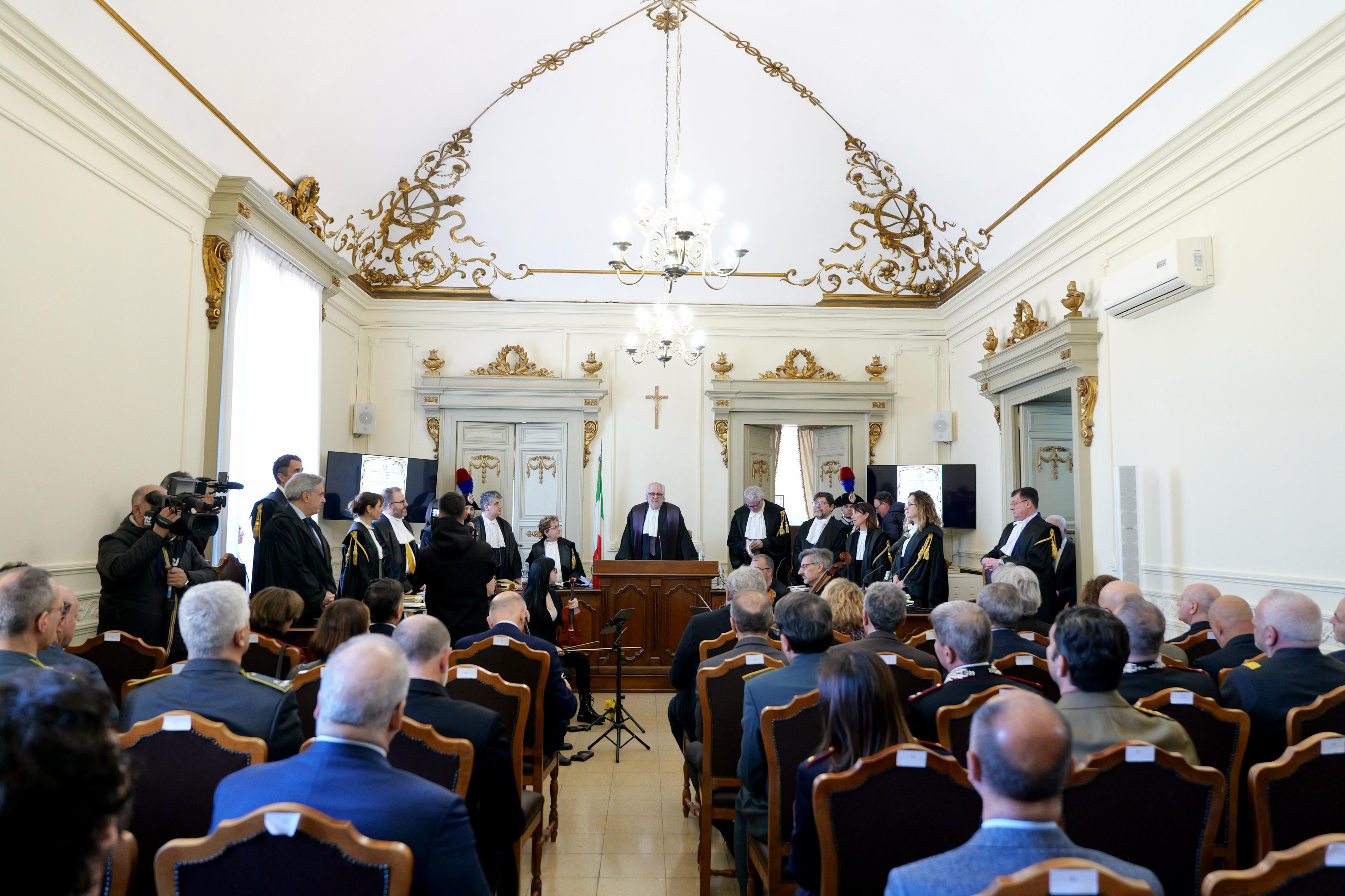 Galleria Il presidente Emiliano alla cerimonia di inaugurazione dell’anno giudiziario del Tar Puglia: “Una giornata importante per la Regione” - Diapositiva 3 di 13