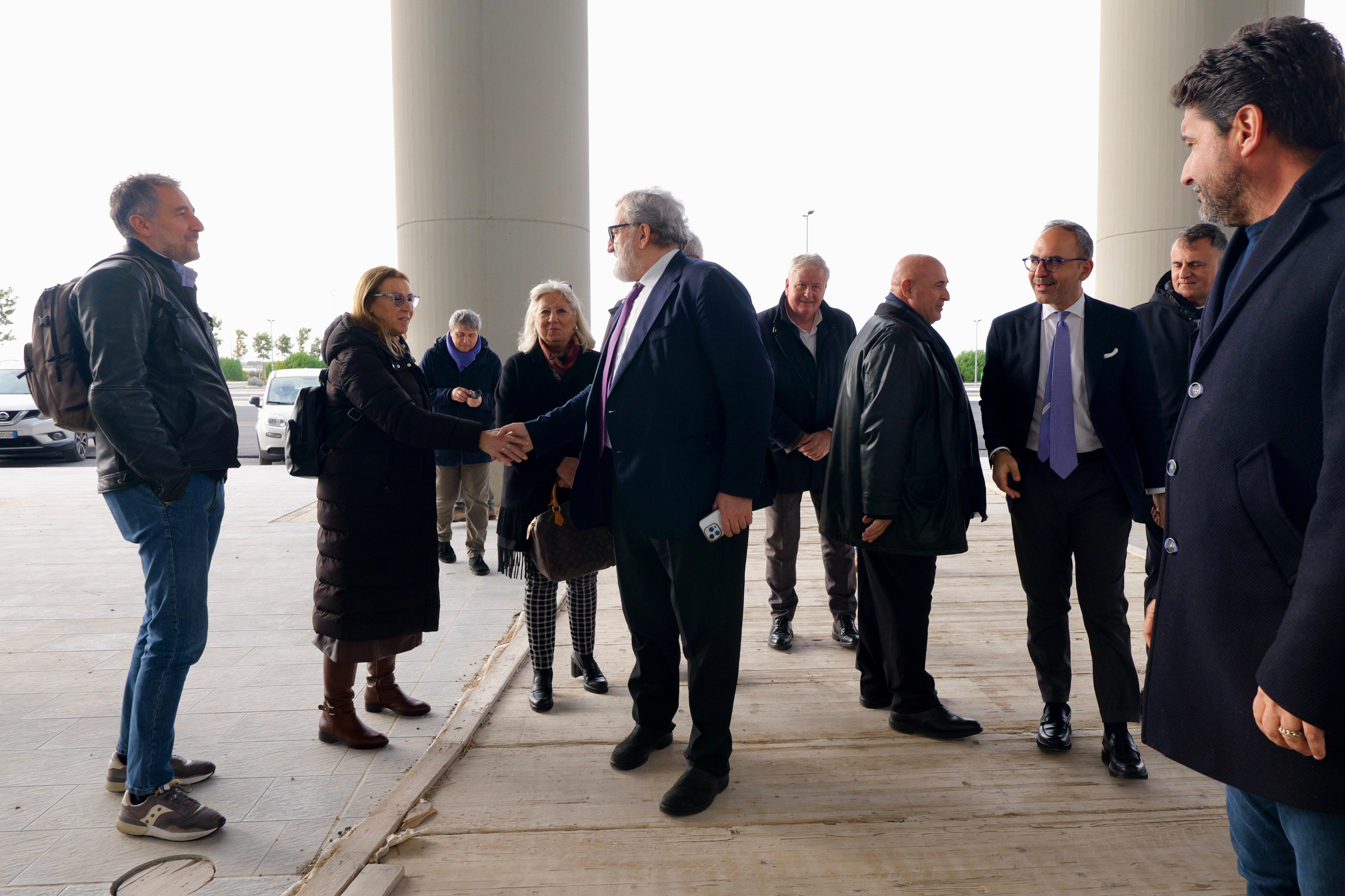 Galleria TARANTO, RIUNITA LA STRUTTURA SPECIALE PER IL COMPLETAMENTO DELL’OSPEDALE&nbsp;SAN CATALDO. - Diapositiva 4 di 4