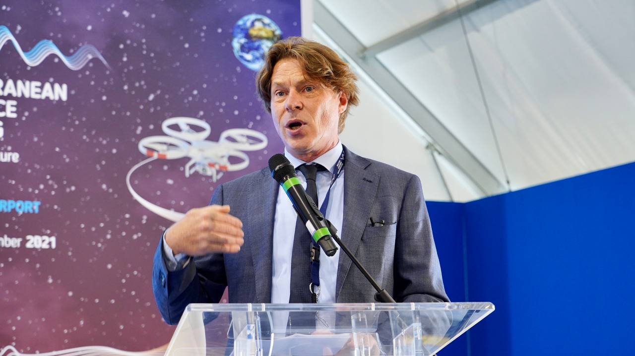 Galleria DA OGGI A GROTTAGLIE LA PRIMA EDIZIONE DEL  MEDITERRANEAN AEROSPACE MATCHING (MAM) - Diapositiva 1 di 18