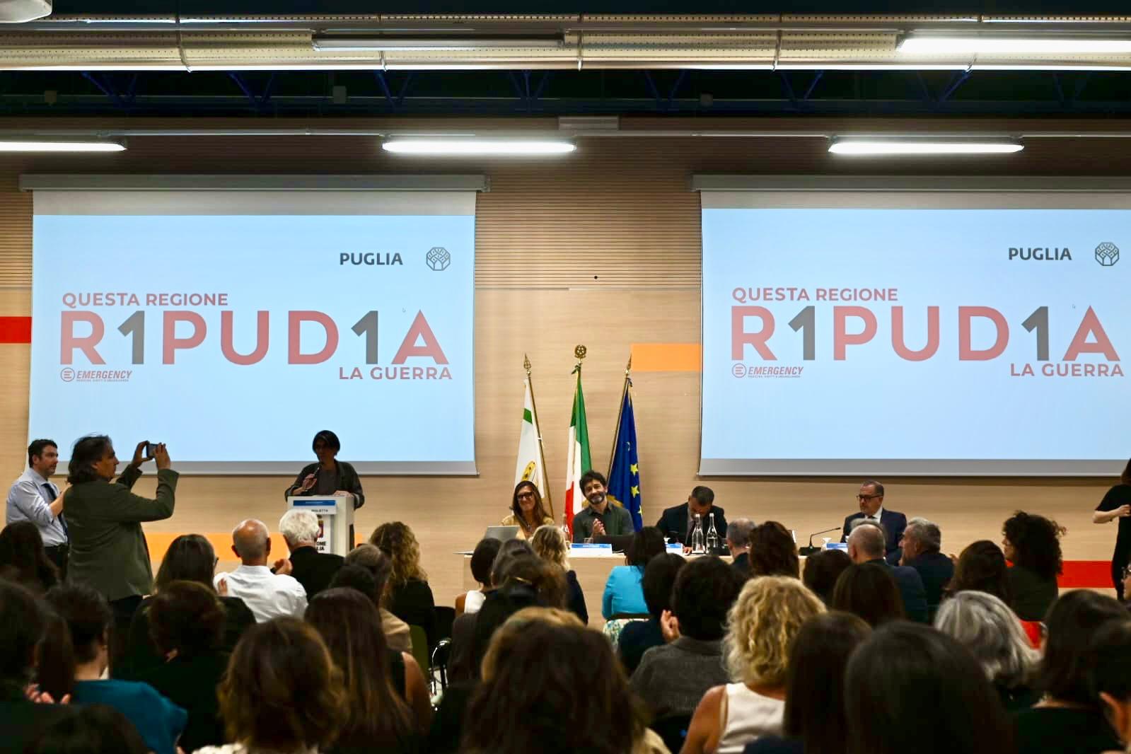 Galleria Fiera del Levante, si chiude la settimana di “Tutta la Puglia, abbiamo un programma da realizzare insieme”: 150 temi, oltre 500 interventi e quasi 3000 partecipanti - Diapositiva 24 di 24