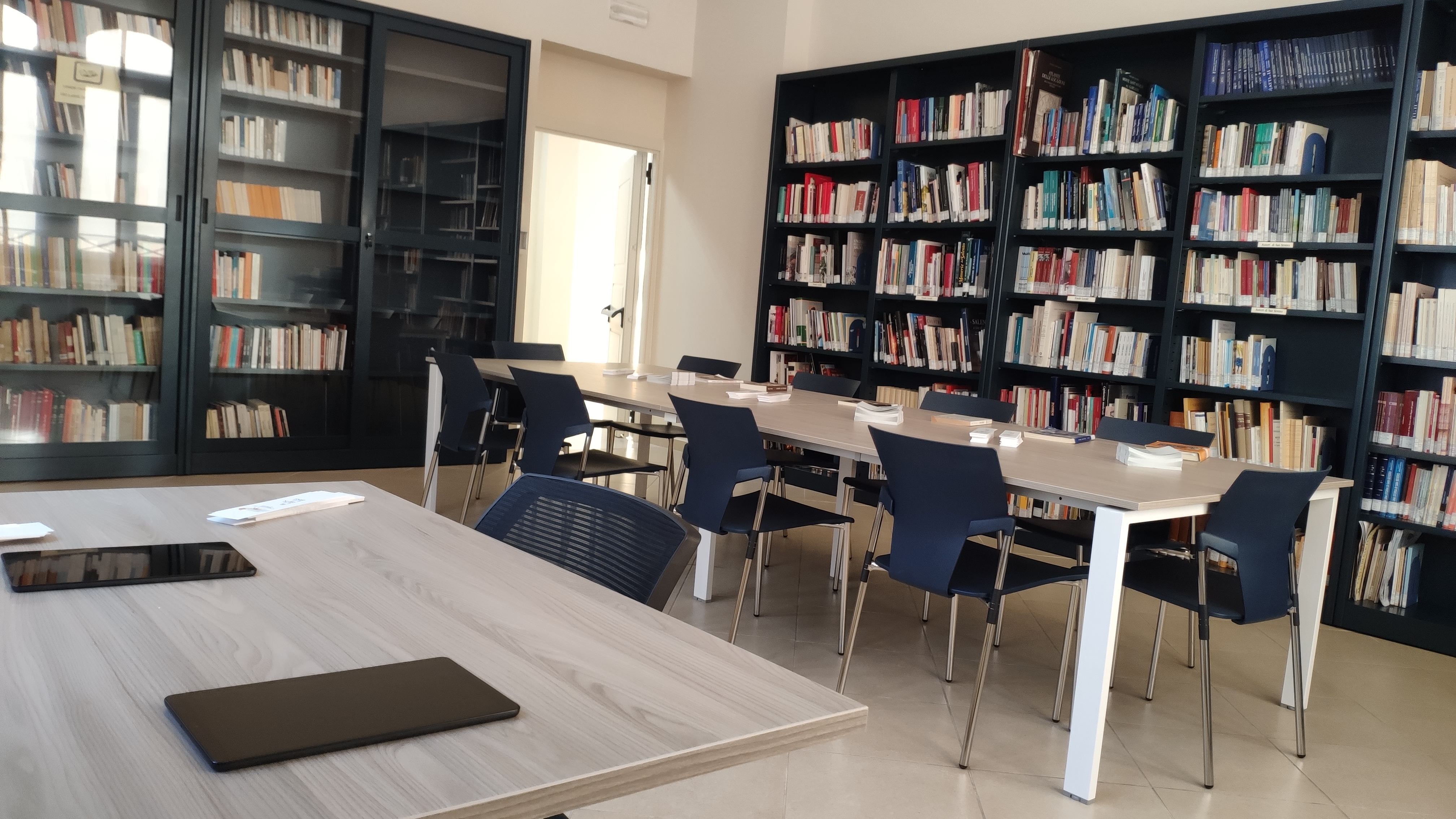 Galleria La biblioteca comunale di San Severo diventa una Community Library. Il vicepresidente Piemontese: “Un milione di euro stanziato dalla Regione. Investimento straordinario” - Diapositiva 4 di 9