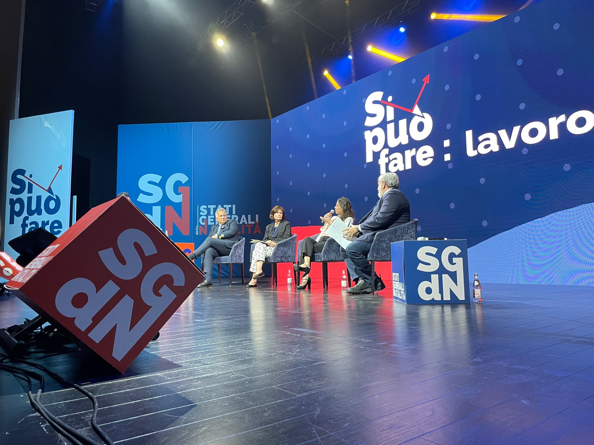 Galleria La Puglia, regione virtuosa per le politiche sulla natalità, invitata agli Stati Generali in corso oggi a Roma - Diapositiva 2 di 2