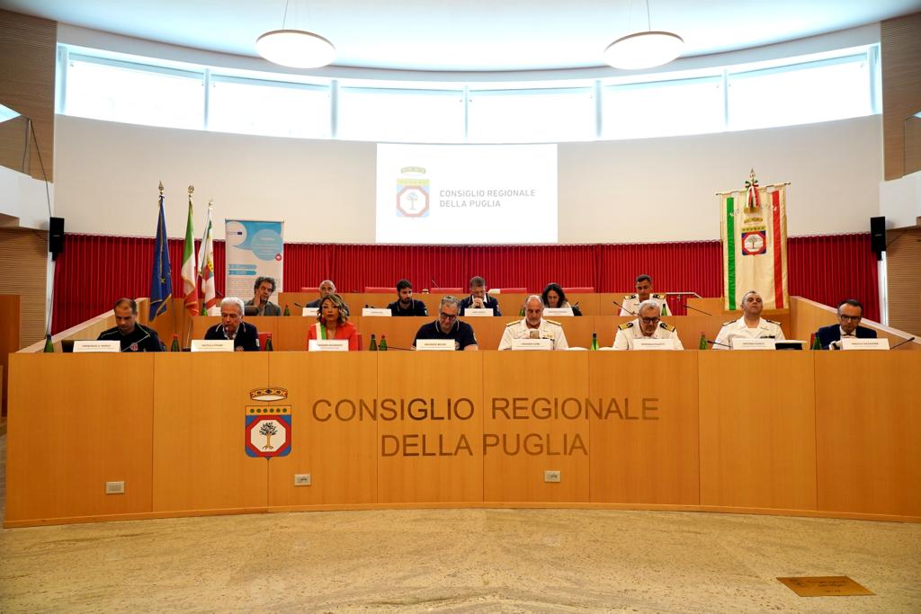 Galleria Protezione civile, il bilancio dell’esercitazione in mare a Lesina. Evento di chiusura nella sala del Consiglio regionale del progetto Interreg Italia-Croazia “Firespill” - Diapositiva 11 di 13