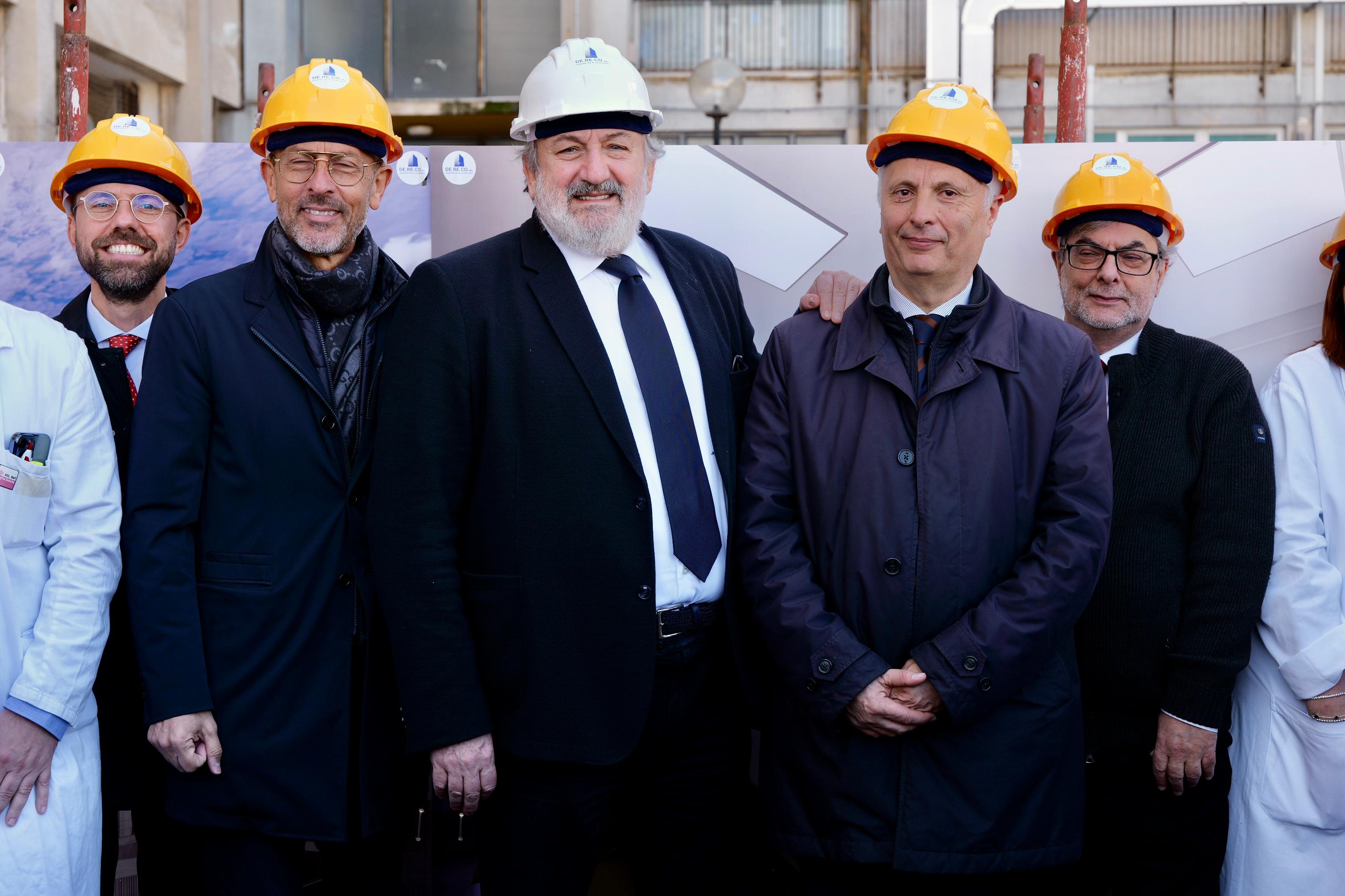 Galleria PNRR-PNC, adeguamento antisismico ed efficientamento energetico: Asl Bari dà il via a lavori da 7,3 milioni all’Ospedale di Molfetta - Diapositiva 3 di 10