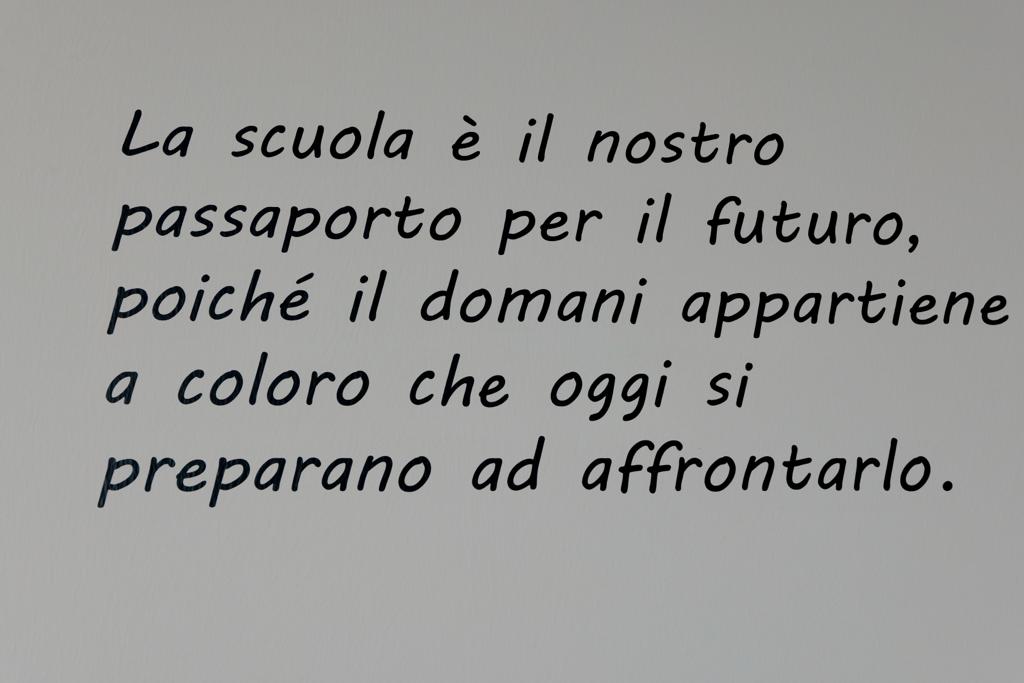Galleria L’assessore Leo all’inaugurazione della nuova scuola innovativa ed ecosostenibile a Bitetto - Diapositiva 20 di 22