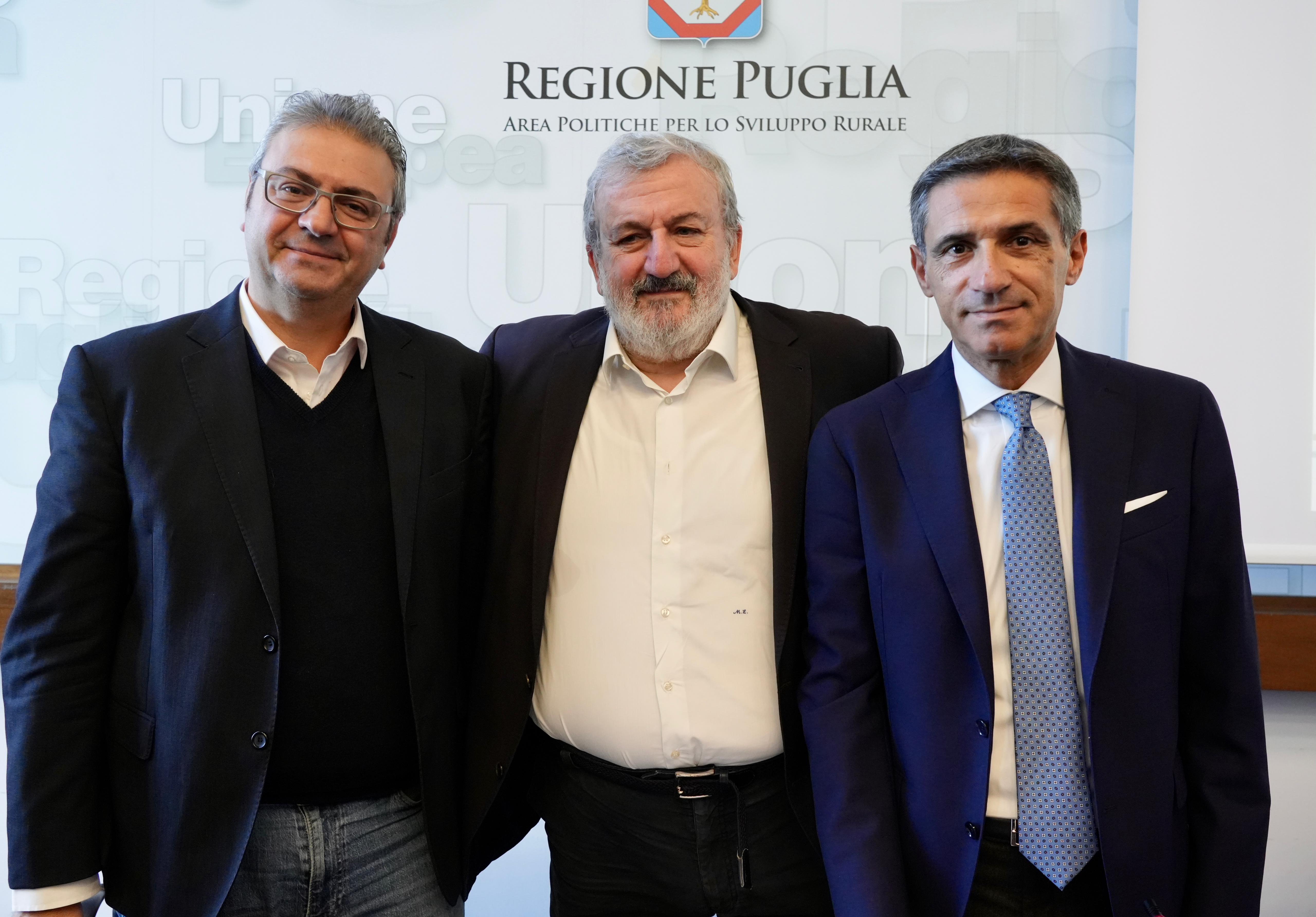 Galleria PSR 2014-2022, Emiliano e Pentassuglia: “La Puglia per il 2023 supera l’obiettivo di spesa dei fondi europei per lo sviluppo rurale. Per il secondo anno raggiunto il target previsto” - Diapositiva 1 di 10