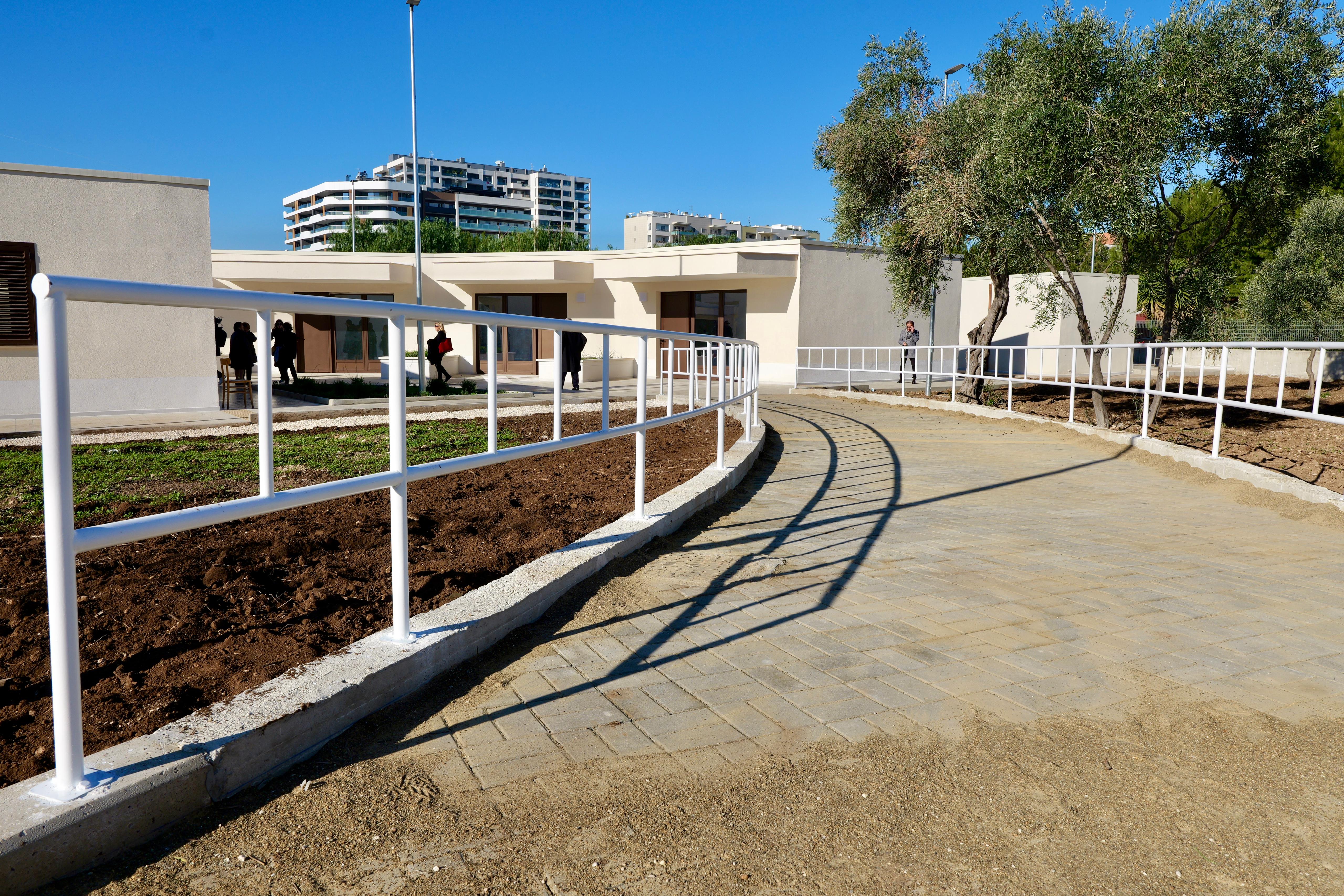 Galleria Ultimato il Villaggio Trenta Ore per la Vita Agebeo a Bari - Diapositiva 2 di 8