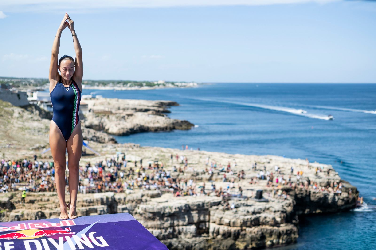 Galleria L’1 e 2 luglio 2023 l’élite del Red Bull Cliff Diving  torna per la 10° volta a Polignano a Mare - Diapositiva 9 di 16