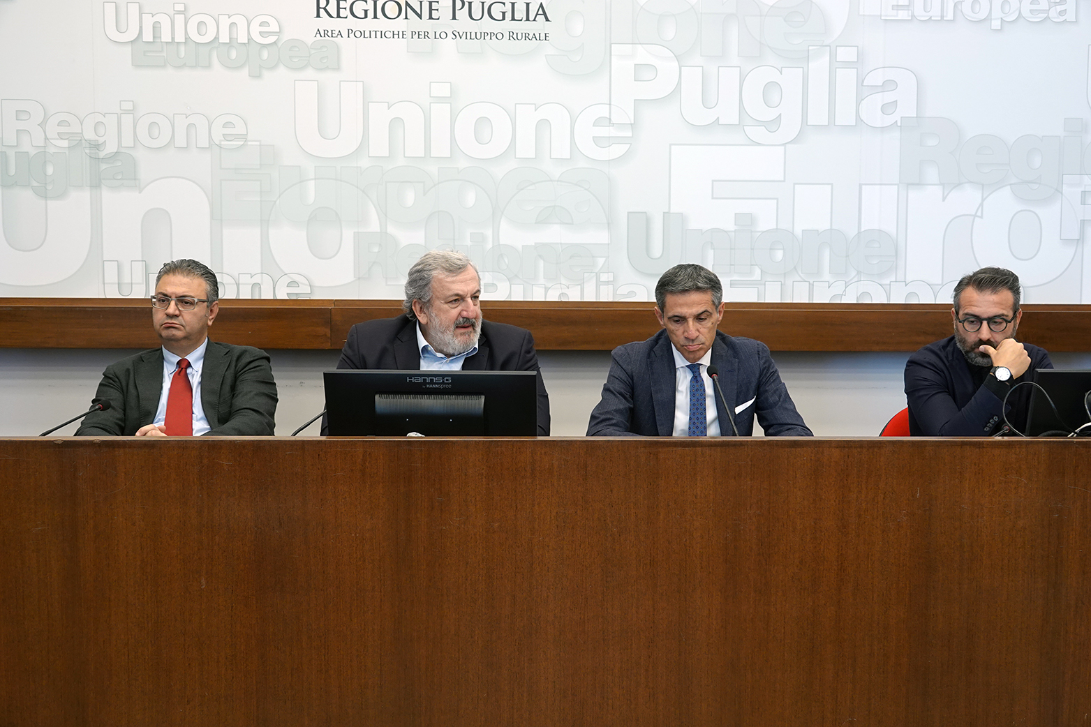 Galleria Ortofrutta: Regione, imprese e Grande distribuzione siglano il primo patto etico di filiera  - Diapositiva 7 di 13