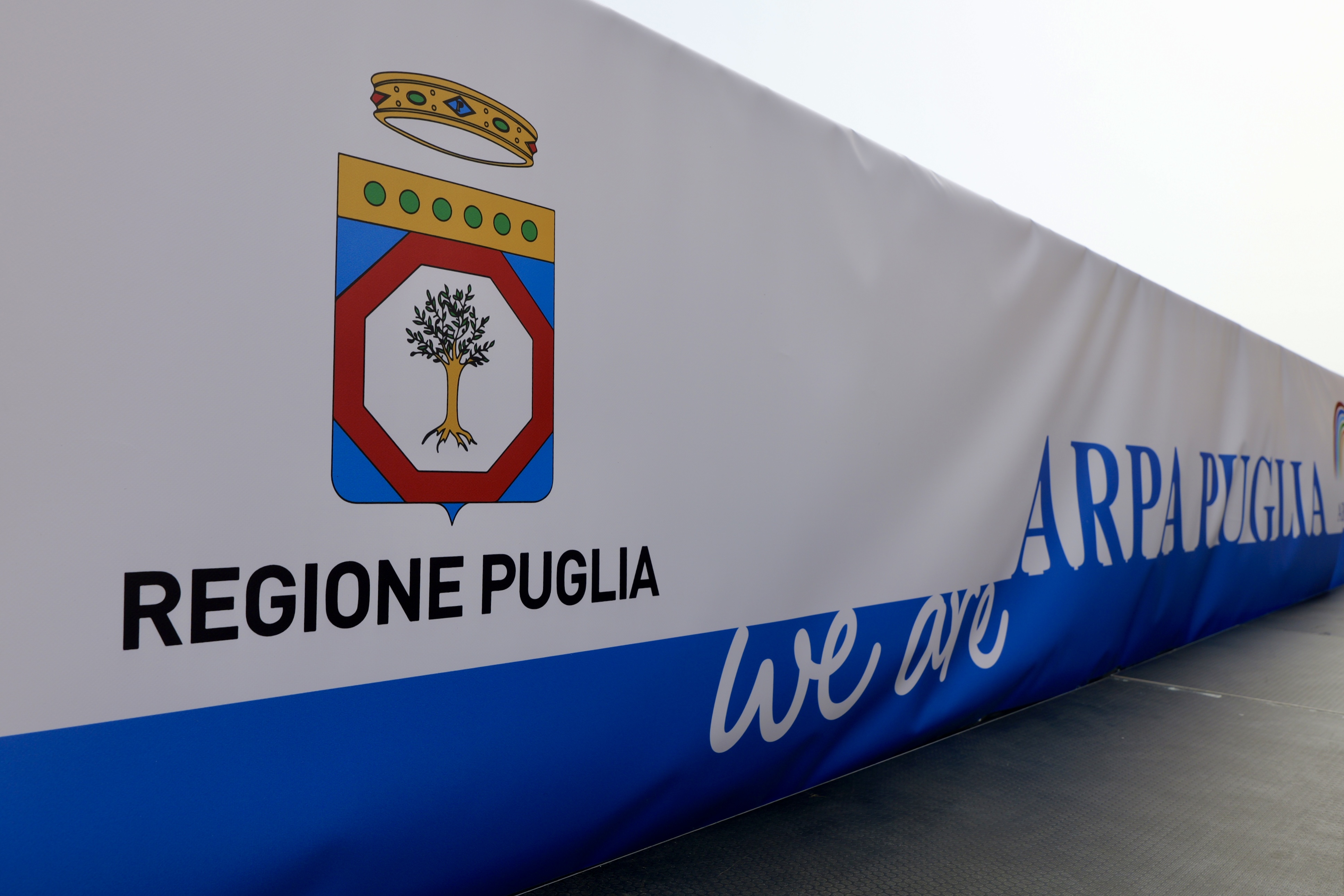 Galleria Puglia prima in Italia per la qualità delle acque di balneazione per il quarto anno consecutivo secondo i dati del Sistema nazionale per la protezione dell’ambiente - Diapositiva 8 di 9