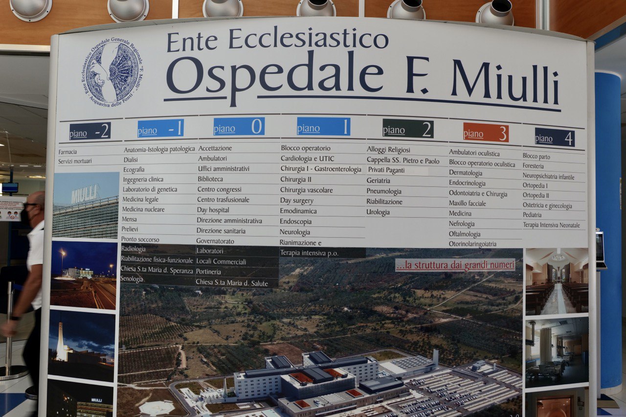 Galleria Emiliano, Palese e Montanaro al Miulli: “Al via l’iter per il riconoscimento di azienda universitaria” - Diapositiva 13 di 21