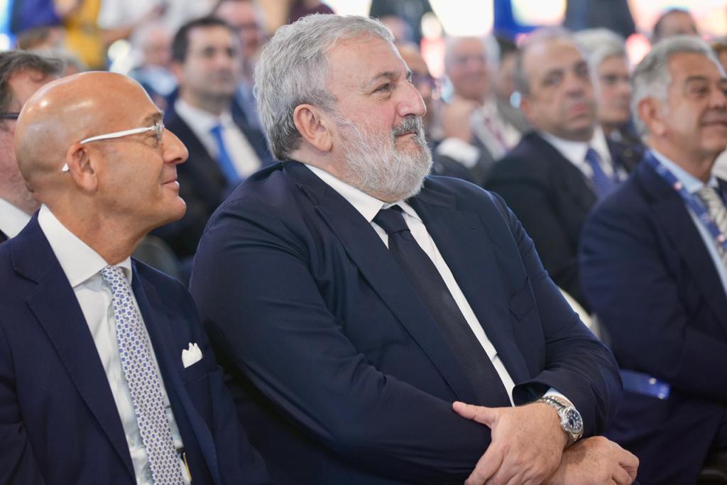 Galleria EMILIANO OGGI A “L’ITALIA DEI Sì”, APPUNTAMENTO DEL MINISTERO DELLE INFRASTRUTTURE E TRASPORTI - Diapositiva 3 di 4