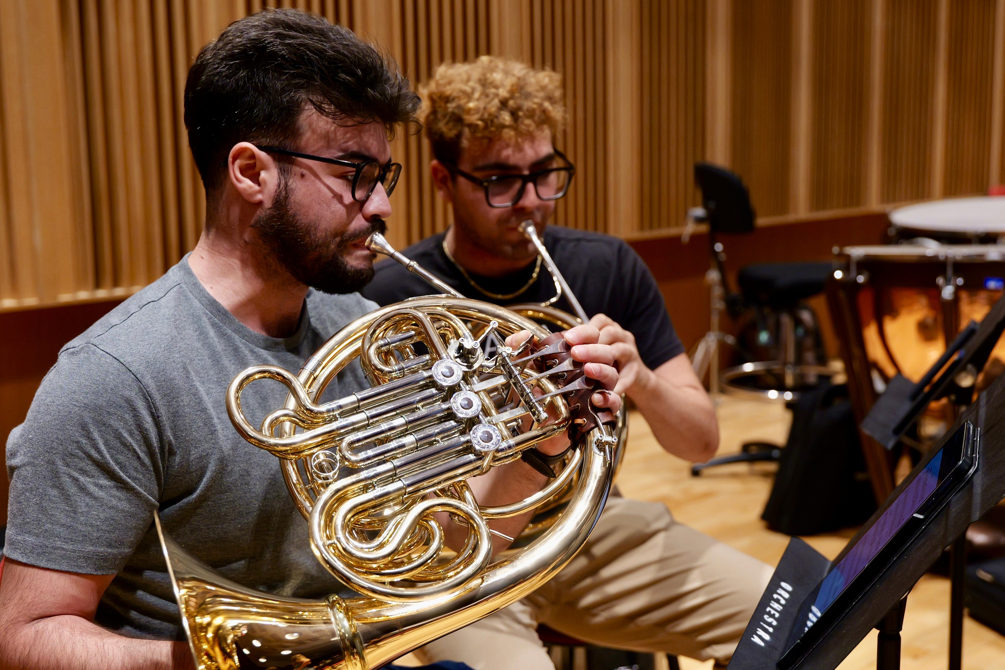 Galleria Leo: al via la terza stagione musicale dell’Orchestra Regionale dei Conservatori di Puglia, cinque concerti per il grande pubblico pugliese con le “Operette” di Johann Strauss e Franz Lehar - Diapositiva 2 di 14