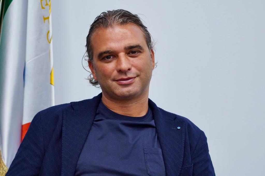 Galleria PhEST, presentata in conferenza stampa l’ottava edizione del  Festival internazionale di fotografia e arte - Diapositiva 1 di 12