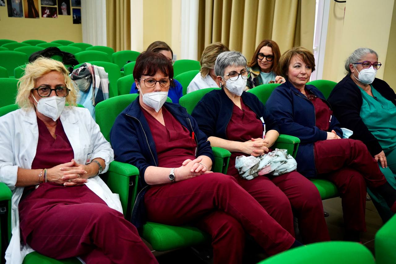 Galleria Vulvodinia, ASL Bari attiva il primo ambulatorio pubblico dedicato a diagnosi e trattamento della patologia con una&nbsp;èquipe multidisciplinare - Diapositiva 4 di 9