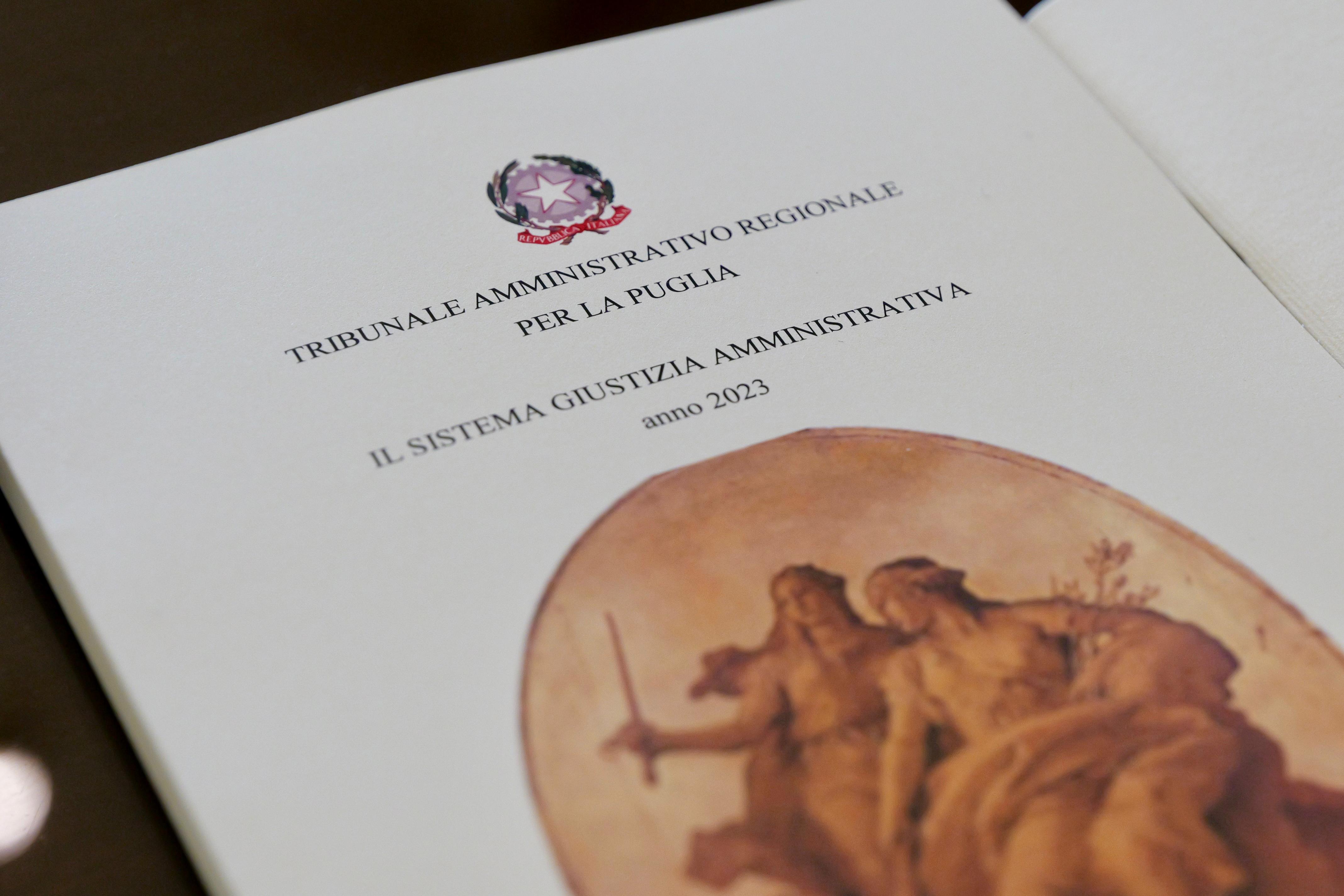 Galleria Il presidente Emiliano alla cerimonia di inaugurazione dell’anno giudiziario del Tar Puglia: “Una giornata importante per la Regione” - Diapositiva 2 di 13