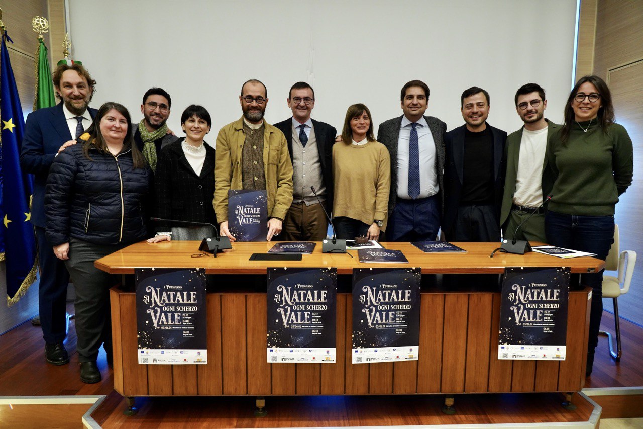 Galleria “A Natale ogni scherzo vale”: presentato in Regione il programma degli eventi della Fondazione Carnevale di Putignano - Diapositiva 9 di 9
