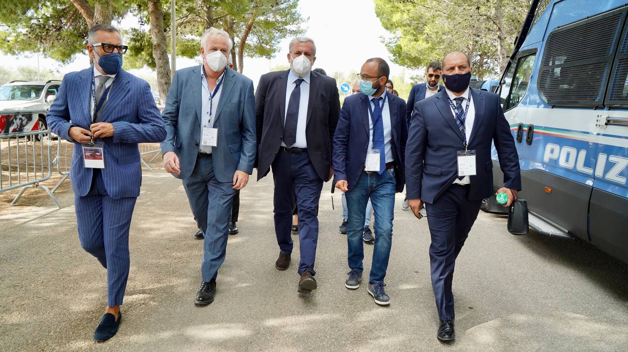 Galleria DA OGGI A GROTTAGLIE LA PRIMA EDIZIONE DEL  MEDITERRANEAN AEROSPACE MATCHING (MAM) - Diapositiva 10 di 18