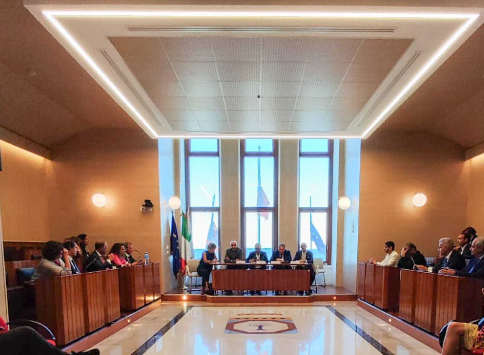 Galleria ZES-AICE 2024, oggi in Regione l’incontro per la conferenza mondiale di Bari - Diapositiva 1 di 5