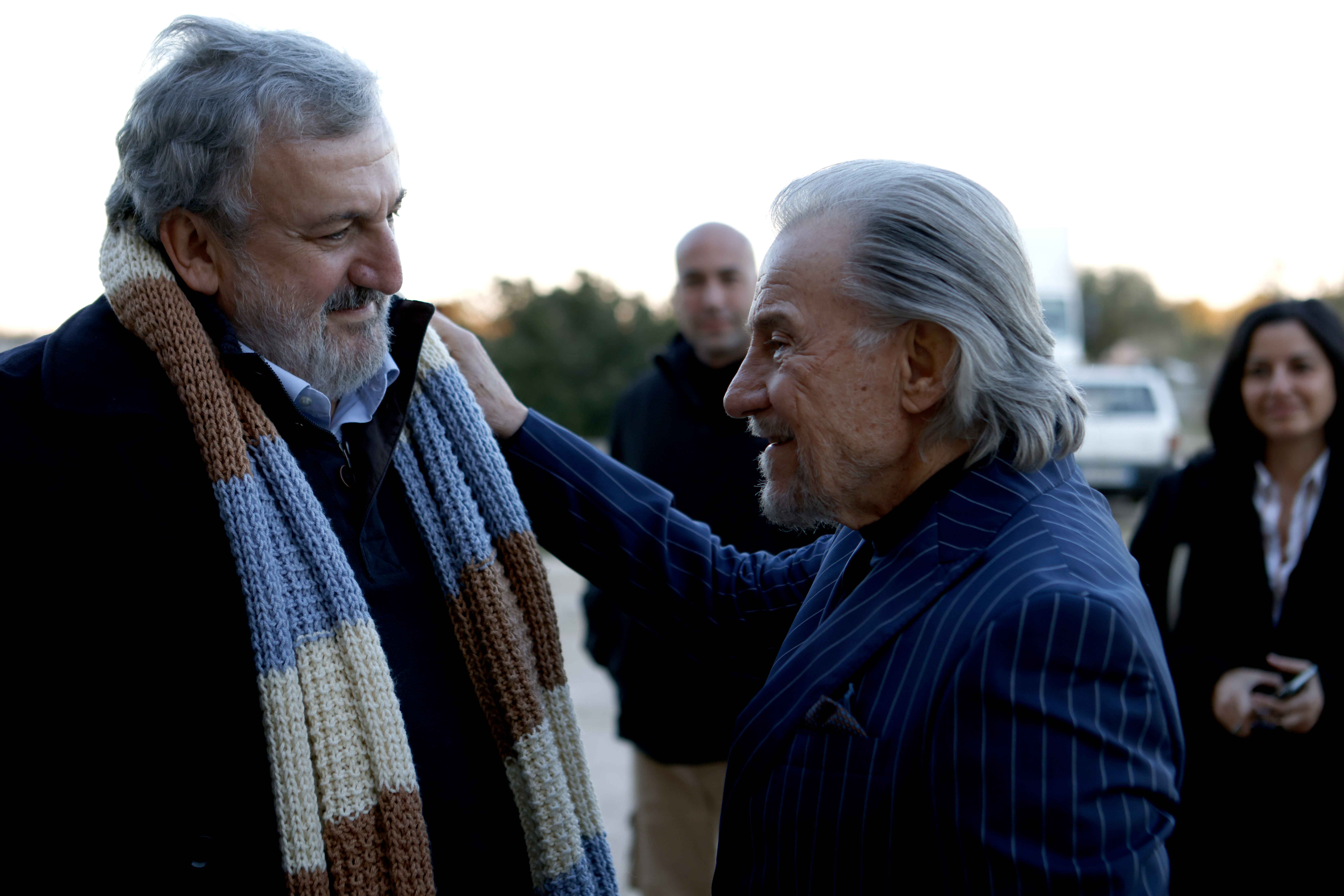 Galleria L’incontro del presidente Emiliano con Harvey Keitel sul set di 