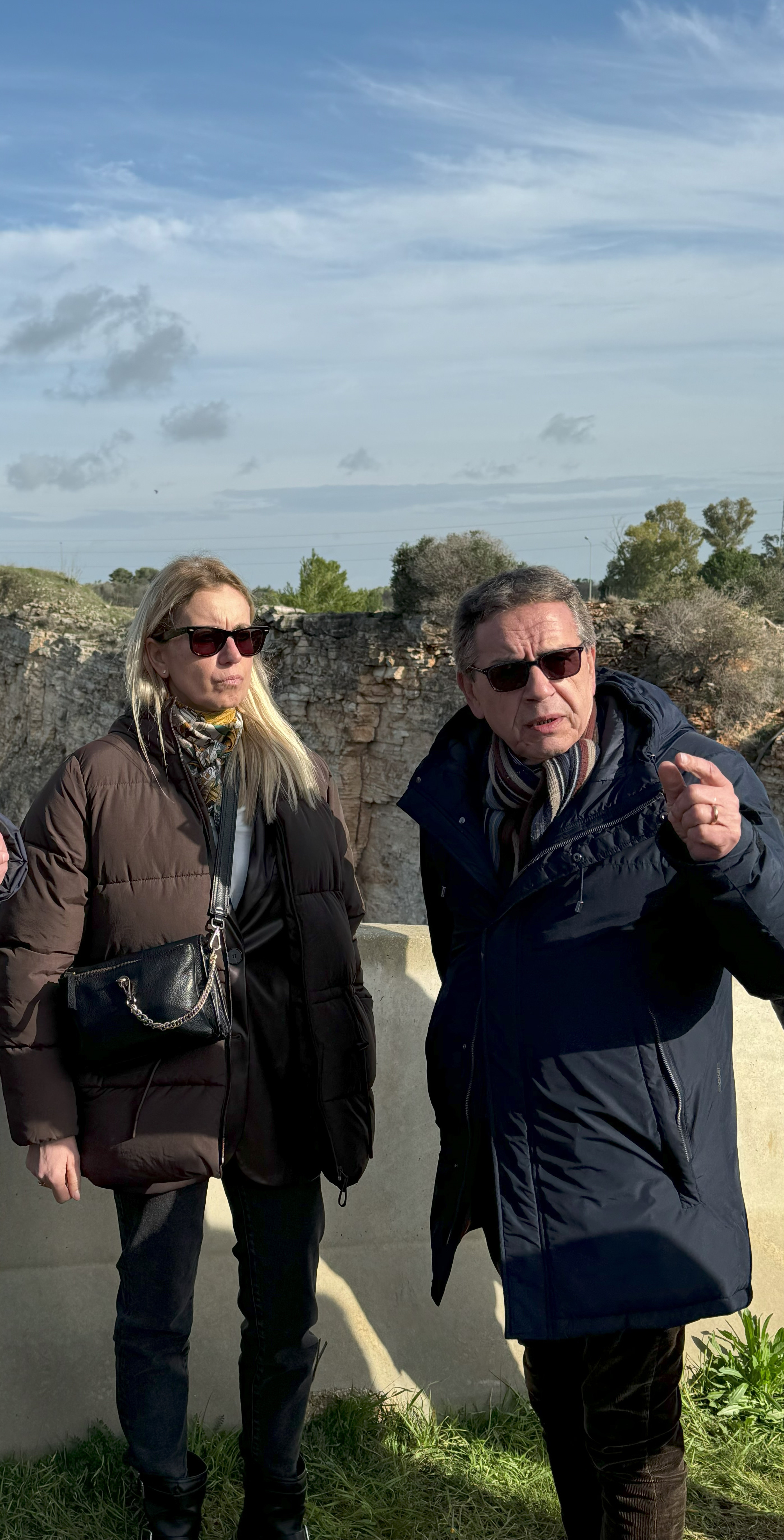 Galleria Discarica contrada Autigno a Brindisi, sopralluogo dell’assessora Triggiani: “Ci sono ancora criticità, ma il sito rappresenta una priorità per la Regione”. Stanziati 3 milioni di euro al Comune - Diapositiva 5 di 5