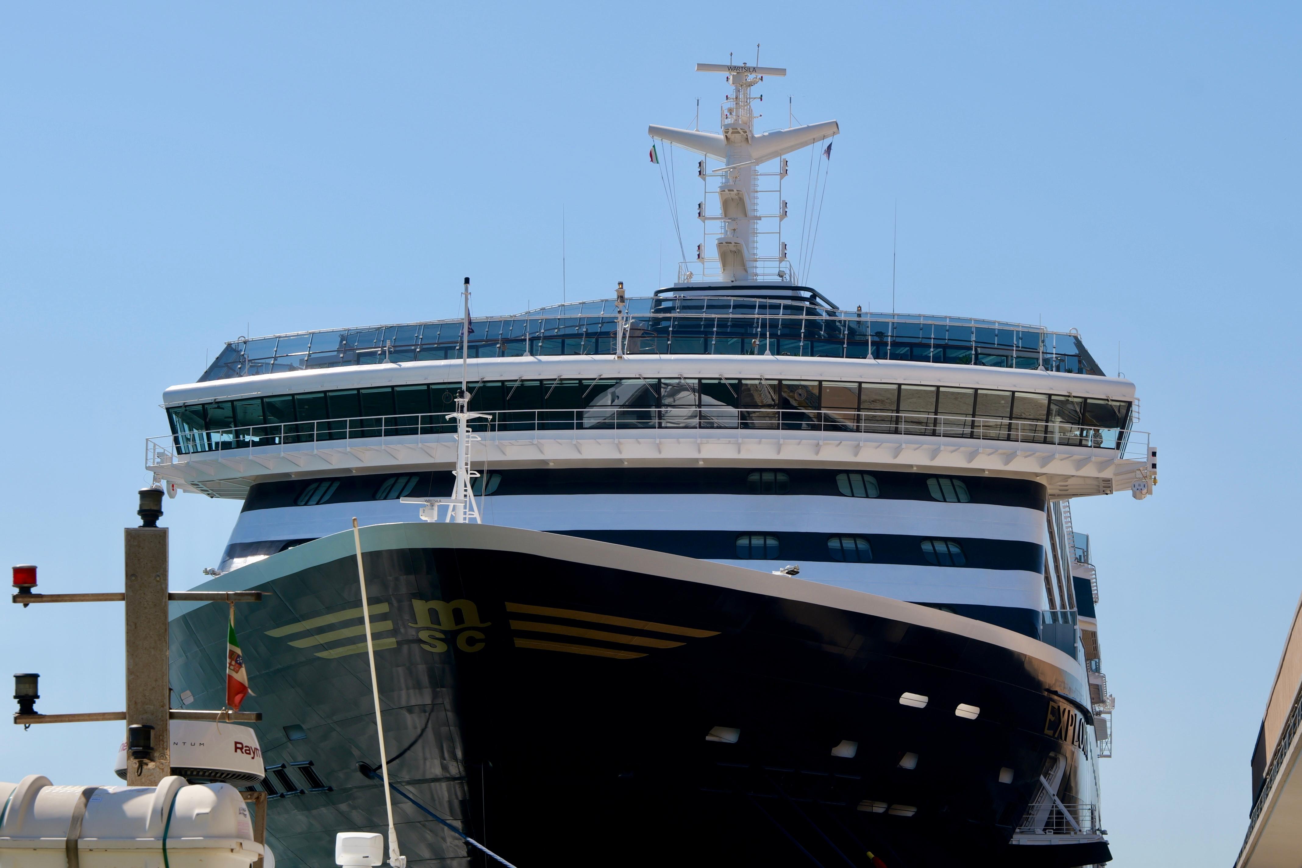 Galleria Sbarcano a Brindisi le crociere di lusso della Explora Journeys di MSC - Diapositiva 8 di 20