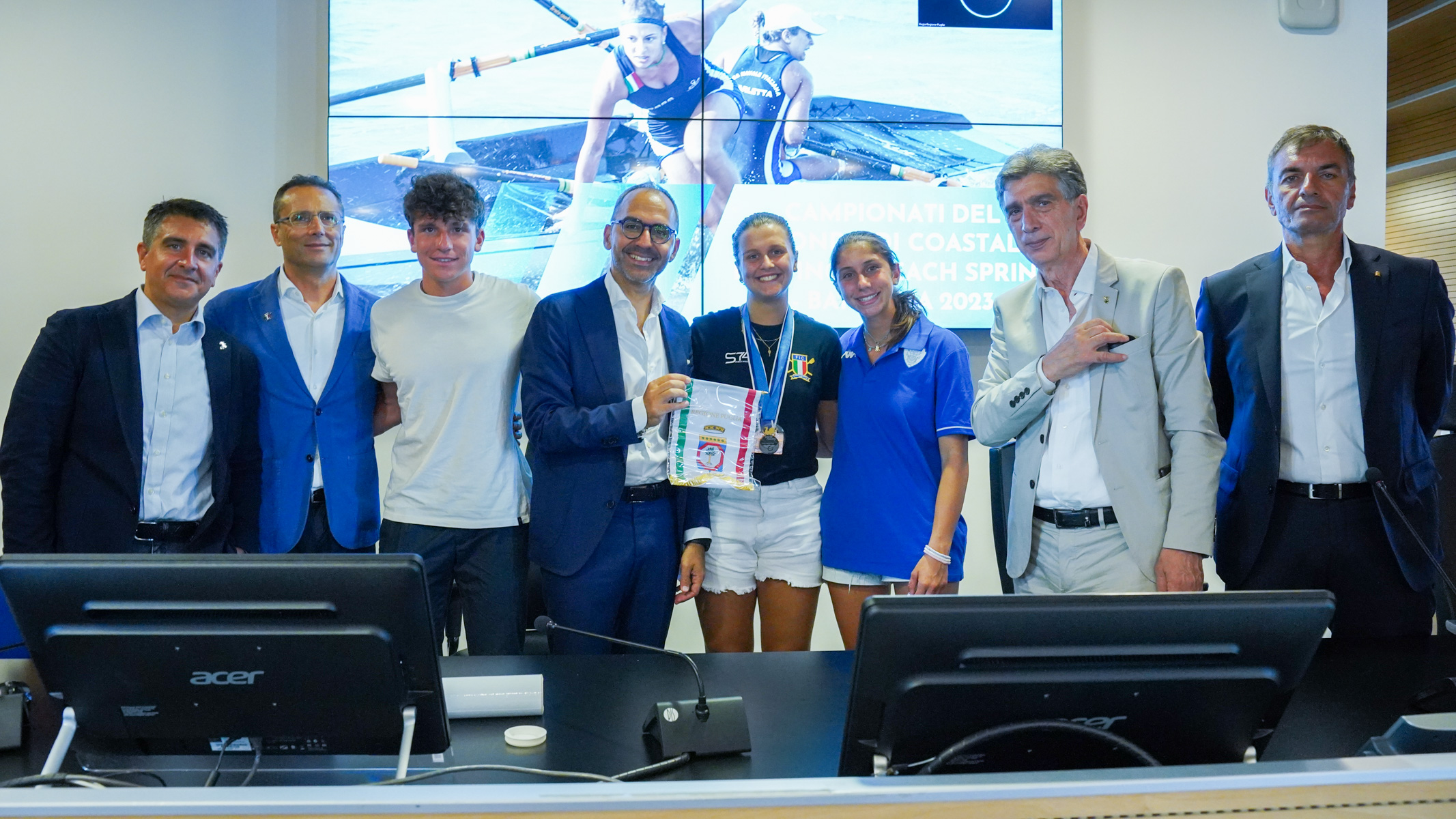 Galleria Mondiali di Coastal Rowing e Beach Sprint 2023 a Barletta,  svelato il logo della manifestazione - Diapositiva 2 di 13