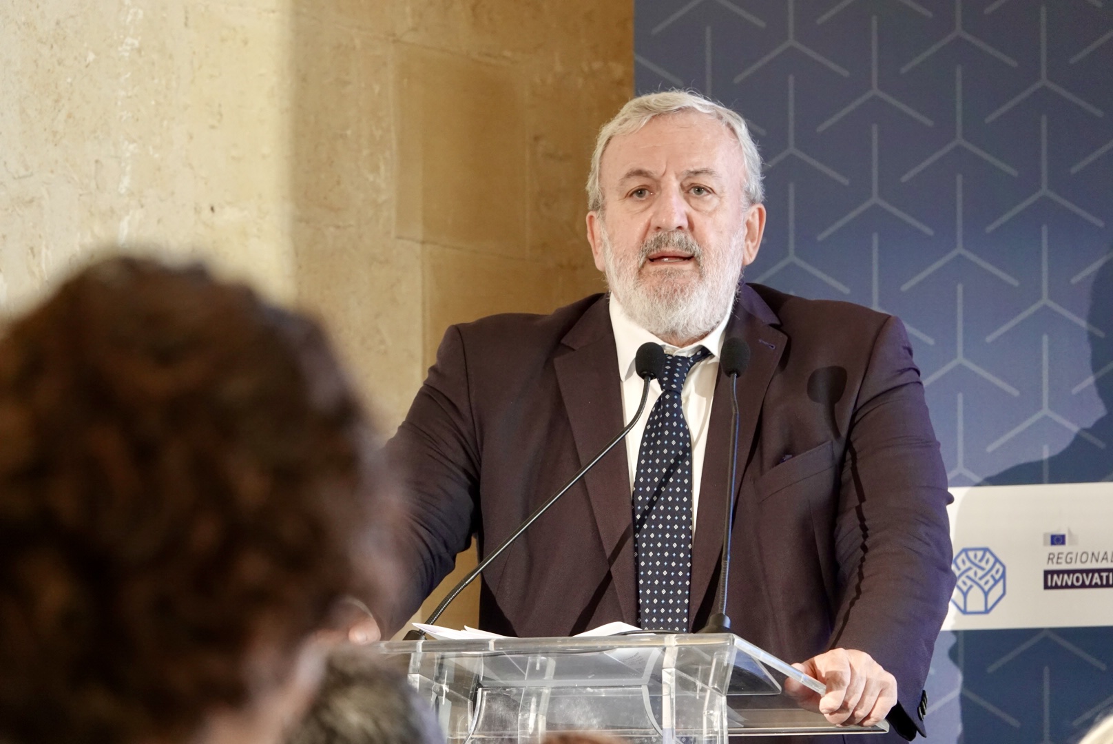 Galleria Mobilità circolare dei talenti, il presidente Emiliano avvia a Lecce il processo partecipativo - Diapositiva 1 di 2