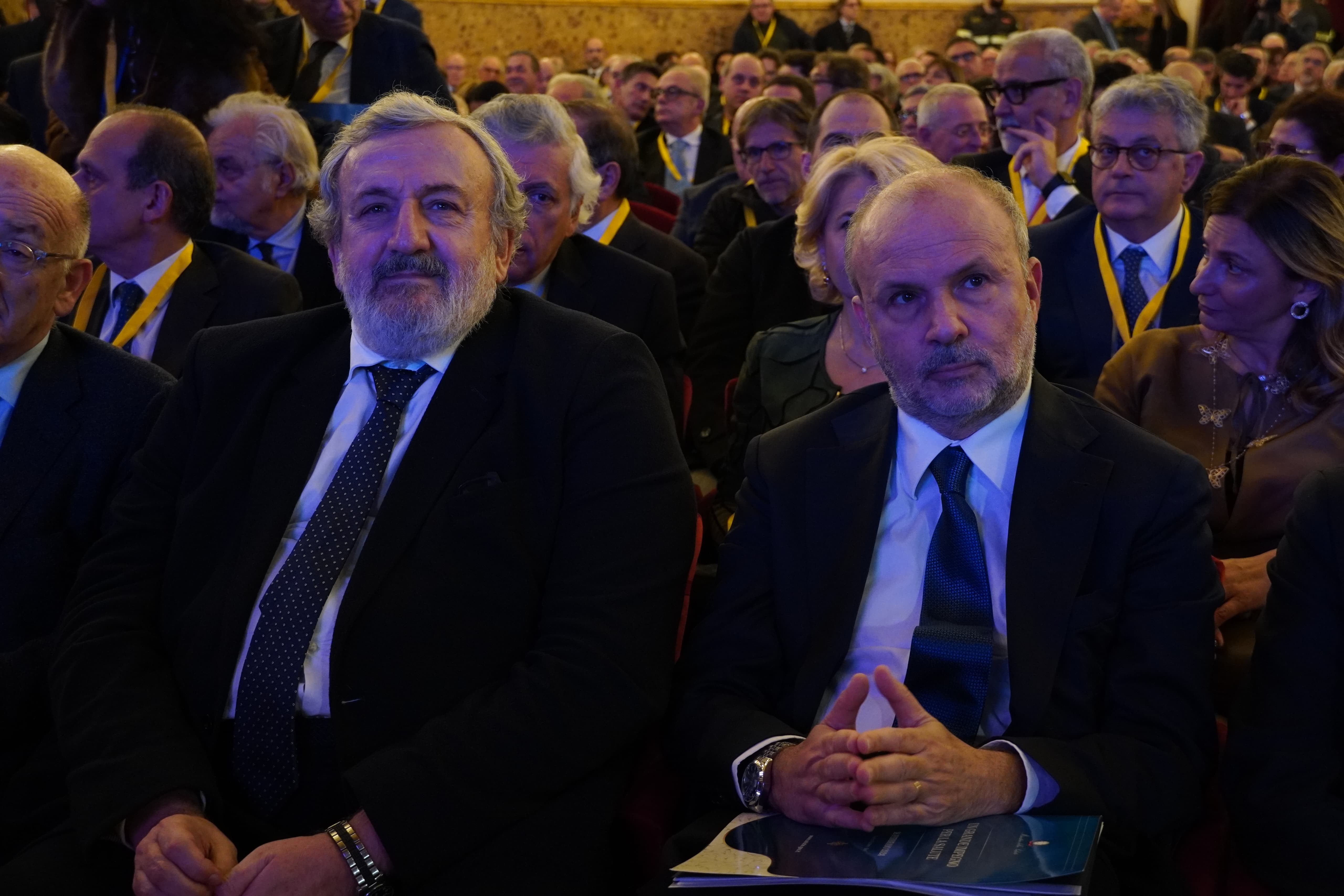 Galleria Il presidente Emiliano al convegno del Piccinni “Un grande impegno per la salute” alla presenza del ministro Schillaci - Diapositiva 4 di 4