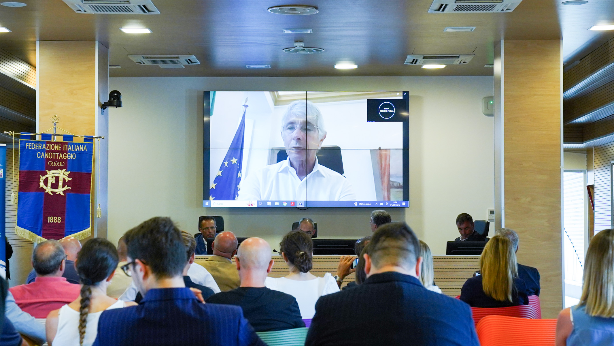 Galleria Mondiali di Coastal Rowing e Beach Sprint 2023 a Barletta,  svelato il logo della manifestazione - Diapositiva 12 di 13