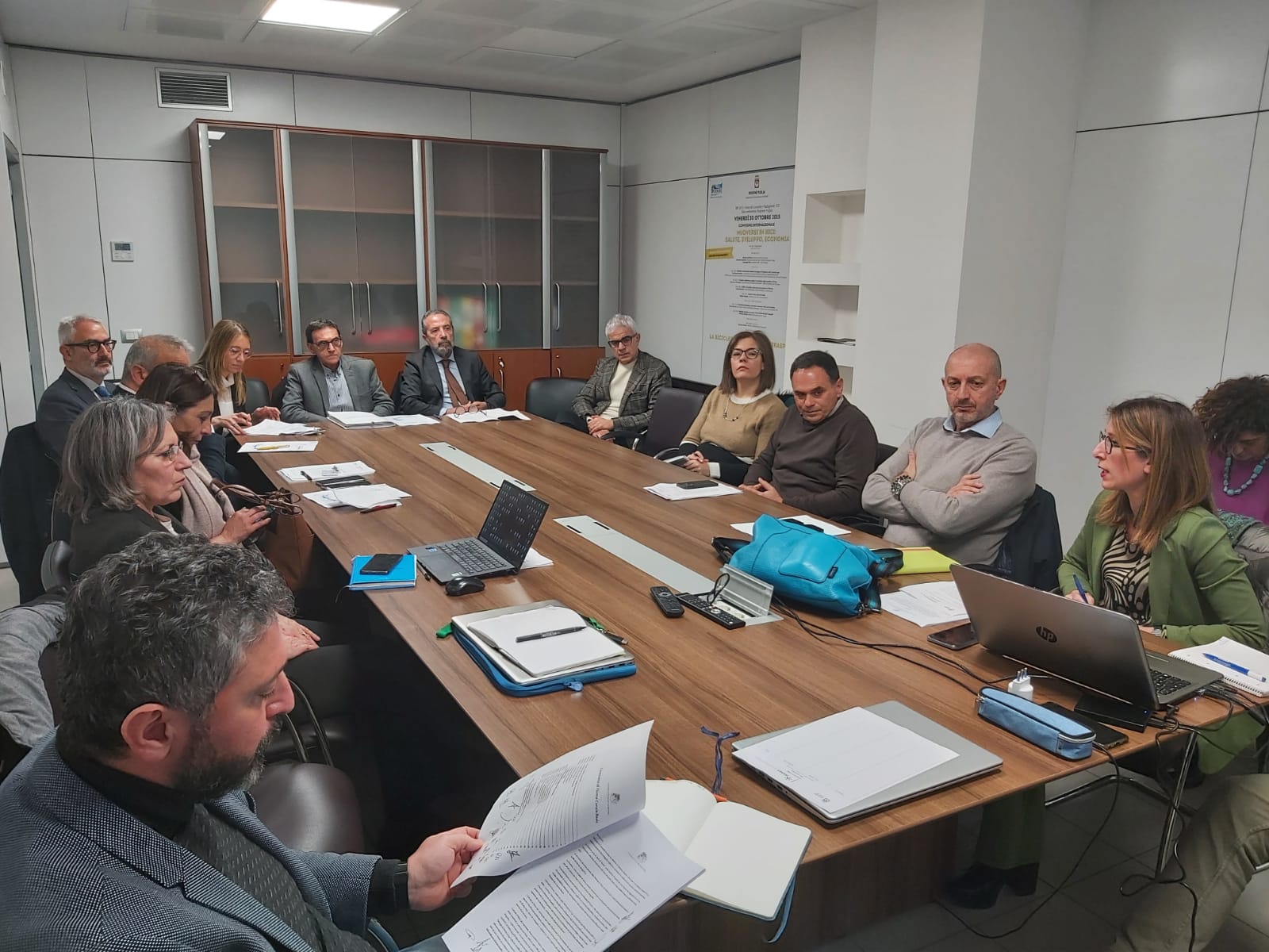 Galleria Contratto di Fiume, nel Canale Reale del brindisino la prima applicazione del Sud Italia: l’approccio innovativo della Regione Puglia per coniugare sicurezza idraulica, sviluppo economico e fruibilità ambientale delle aree - Diapositiva 3 di 3