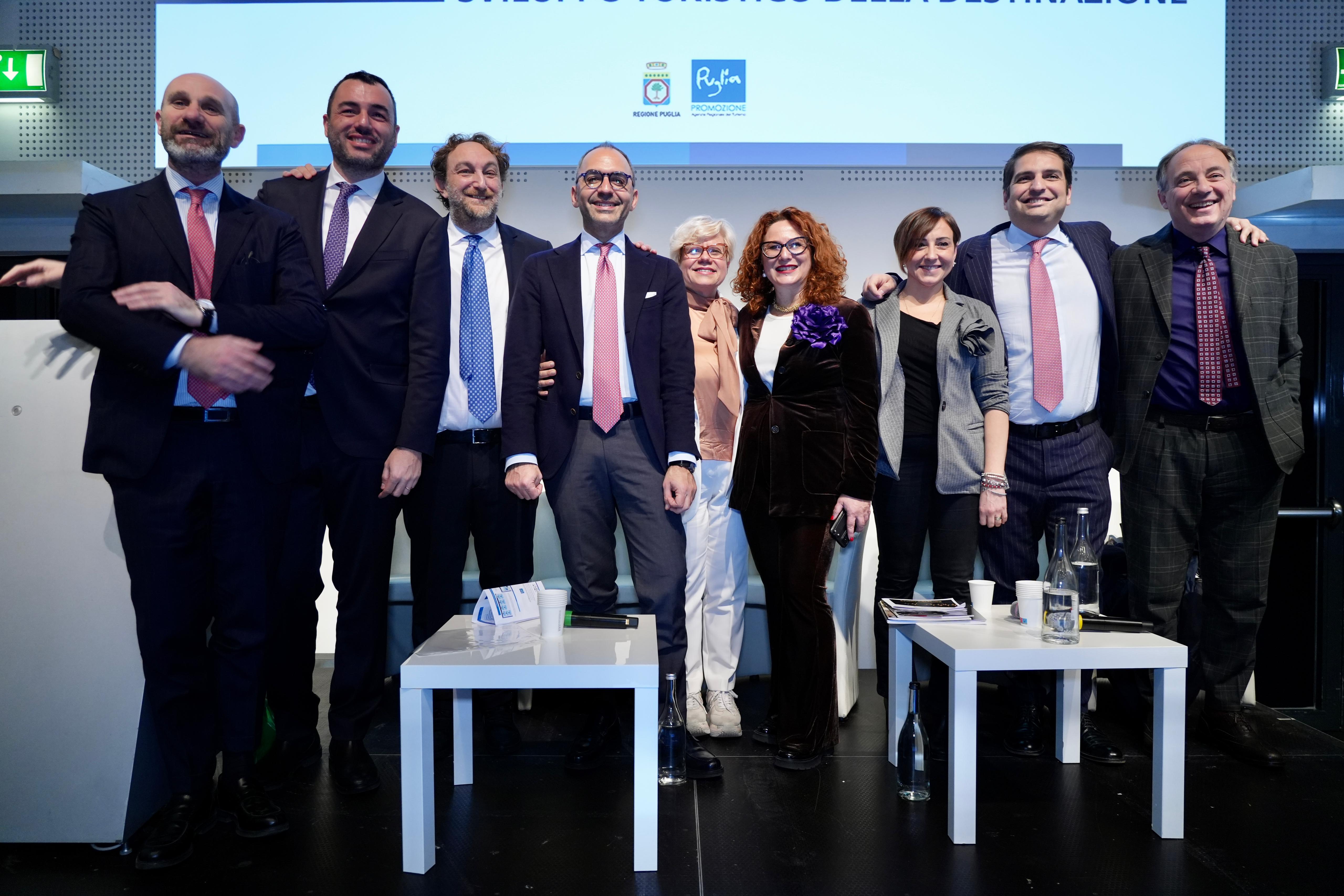 Galleria “La Puglia nel 2023 supera 16 milioni di presenze turistiche: +4% sul 2022” - Diapositiva 8 di 12