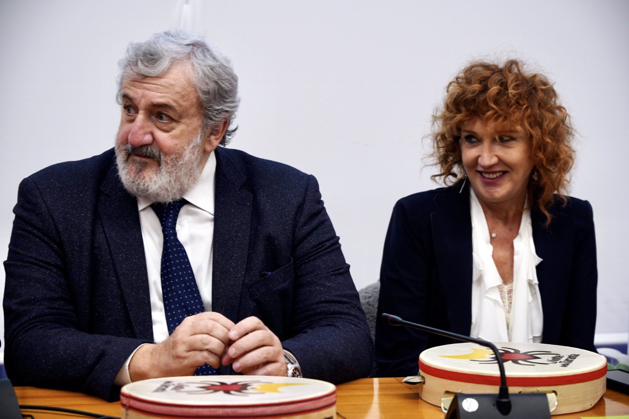 Galleria La Notte della Taranta 2023, maestra concertatrice Fiorella Mannoia - Diapositiva 6 di 11