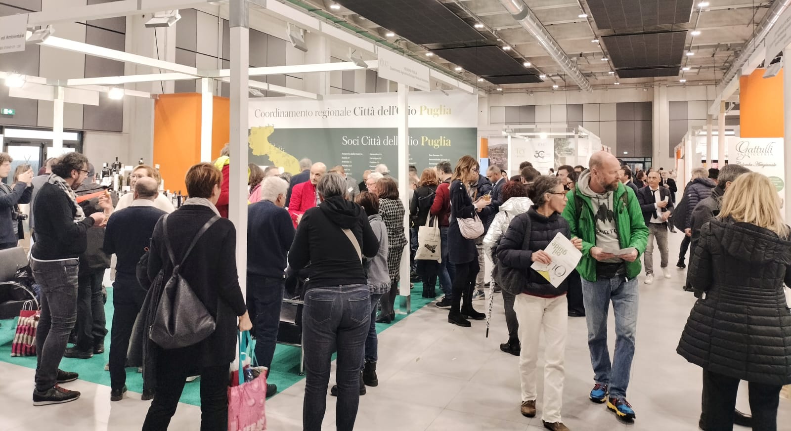 Galleria Olio capitale di Trieste, la Puglia mette in mostra l’eccellenza olearia - Diapositiva 6 di 8