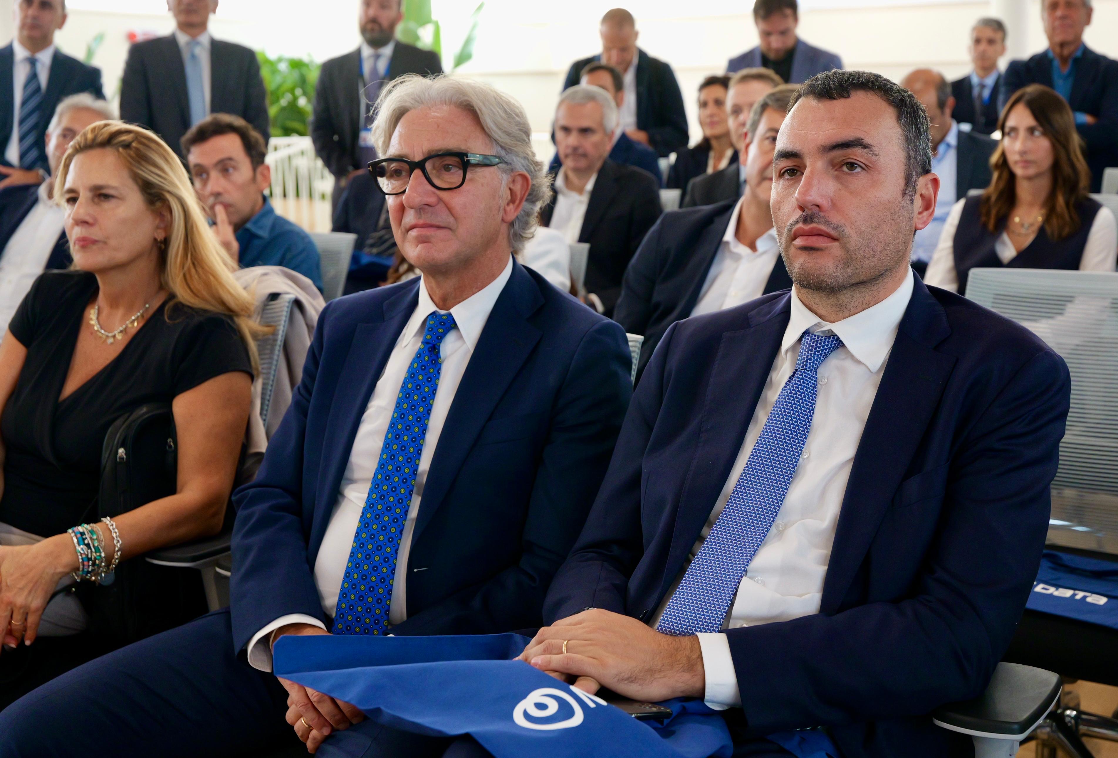 Galleria NTT DATA inaugura la sede di Bari: obiettivo raggiungere 500 persone nel 2025 - Diapositiva 7 di 9