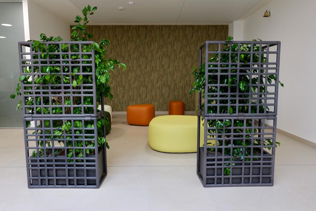 Galleria L’assessore Leo all’inaugurazione della nuova scuola innovativa ed ecosostenibile a Bitetto - Diapositiva 8 di 22