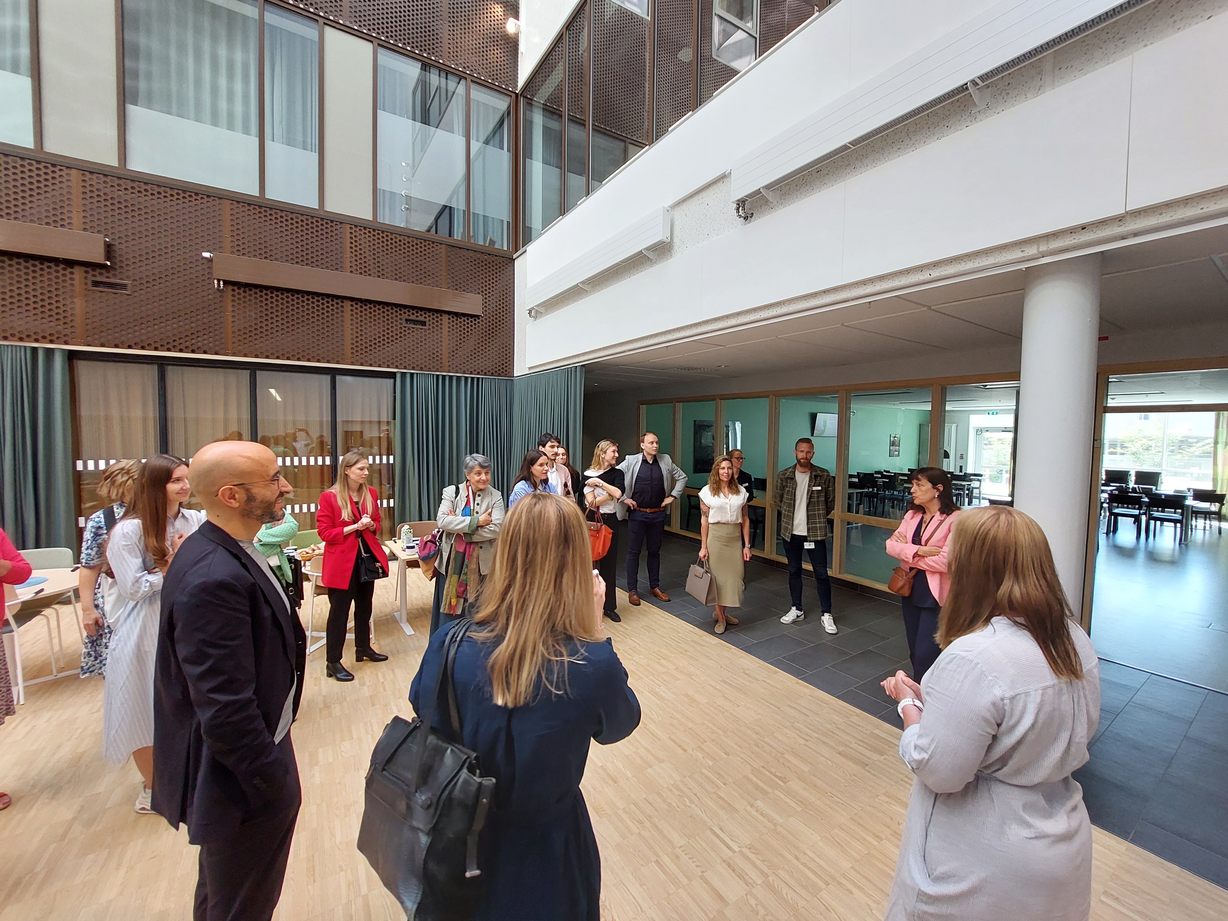 Galleria Il direttore generale di AReSS Puglia Giovanni Gorgoni rieletto presidente del network europeo delle autorità sanitarie regionali e locali EUREGHA - Diapositiva 1 di 7