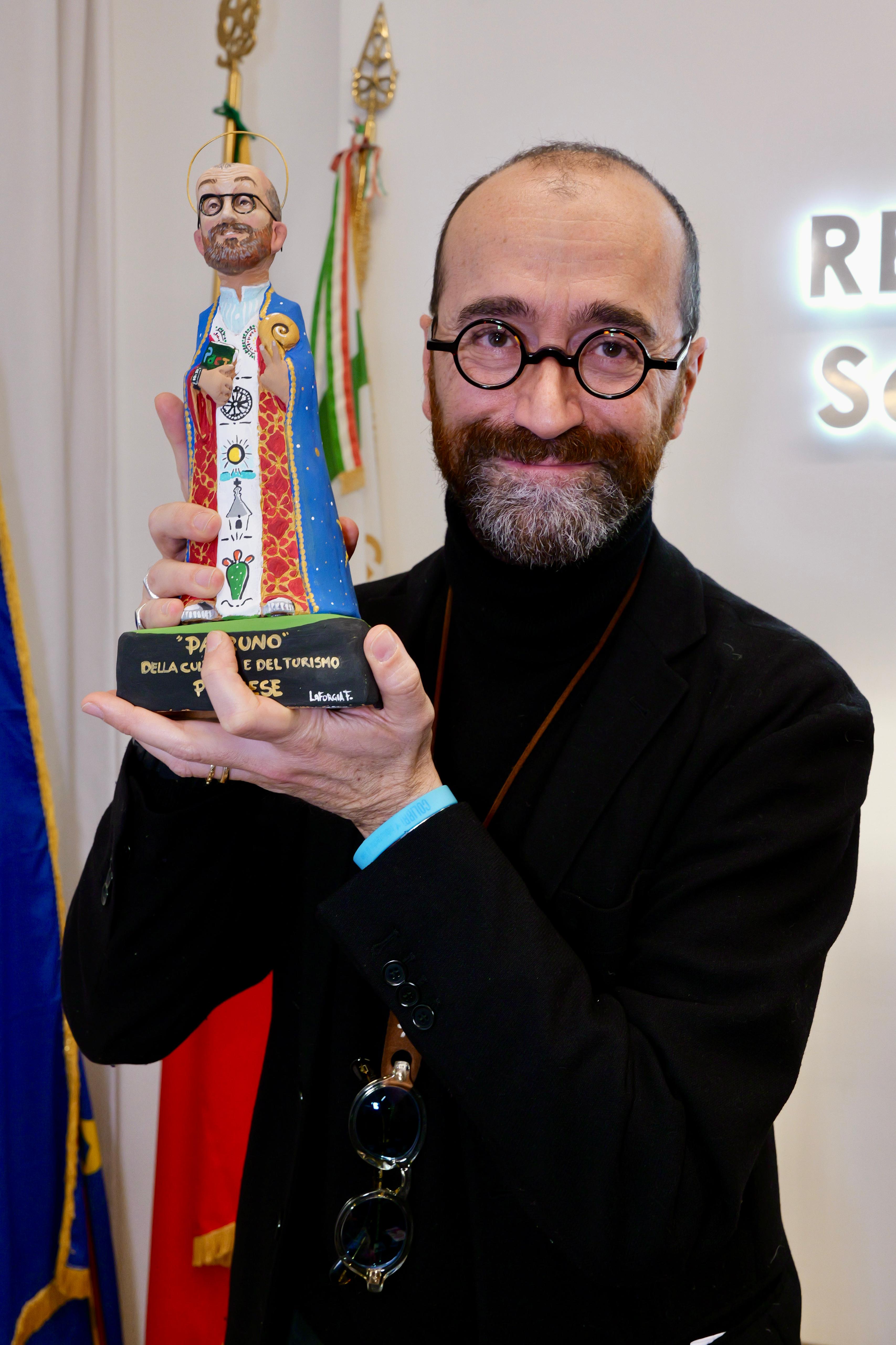 Galleria FIERA E MOSTRA-CONCORSO DEL FISCHIETTO IN TERRACOTTA DI RUTIGLIANO, PRESENTATA IN CONFERENZA STAMPA L'EDIZIONE 2024 - Diapositiva 4 di 14