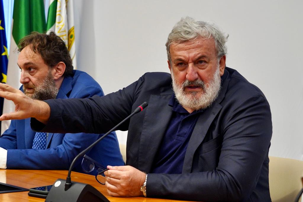 Galleria DESTINAZIONE PUGLIA, COMUNICAZIONE NAZIONALE E INTERNAZIONALE 2023/2024 - Diapositiva 1 di 4