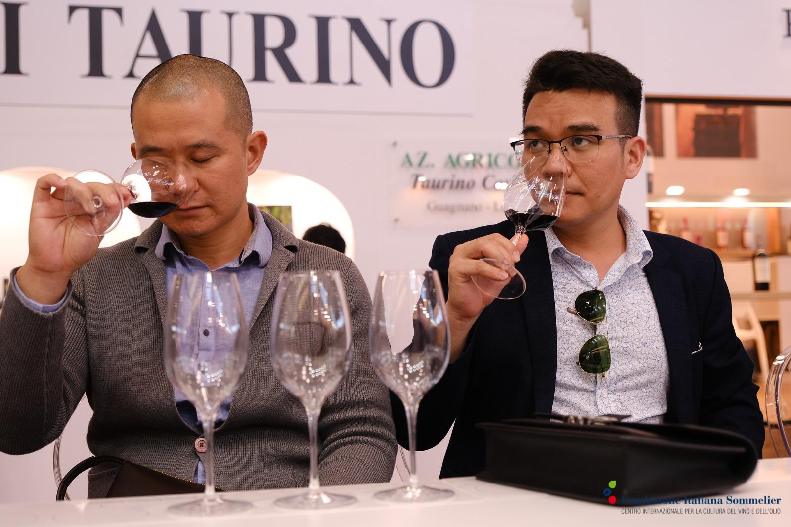 Galleria Si chiude il Vinitaly 2022, Pentassuglia: 