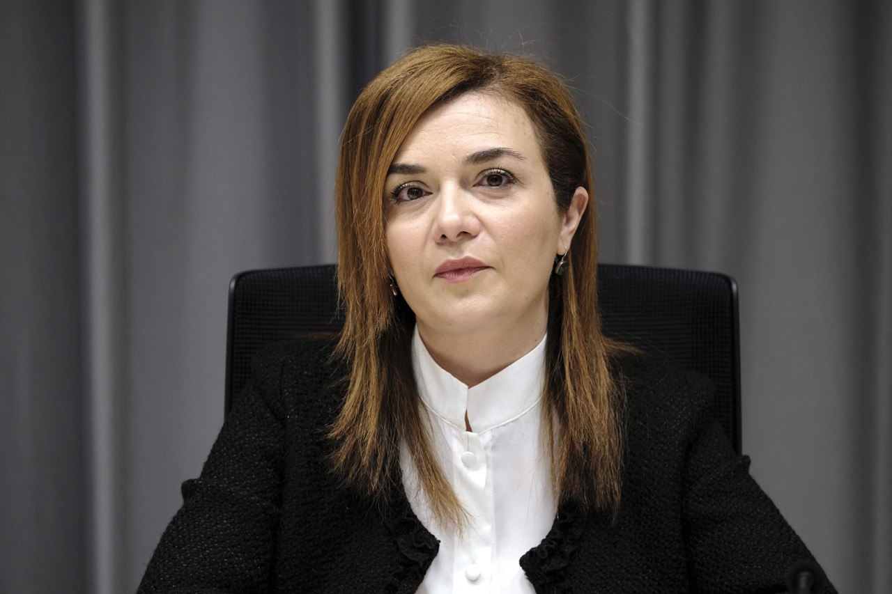 Galleria Le donne di Giunta e Consiglio regionale alzano la voce: “Unite per essere sempre più determinanti nella politica pugliese, senza lasciarsi intimidire da gesti vili e gravi offese” - Diapositiva 2 di 11