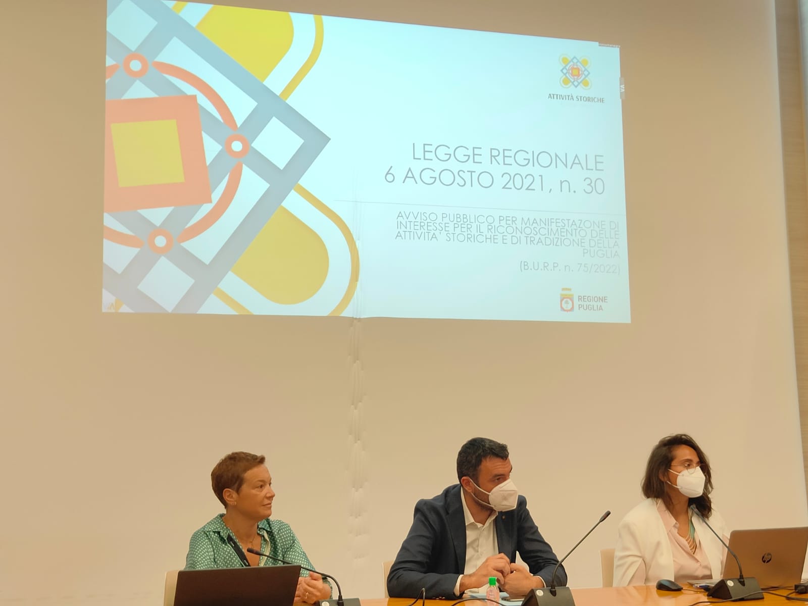 Galleria Negozio storico, bottega artigiana o locale storico: un avviso pubblico per identificare e valorizzare le attività di tradizionali di Puglia - Diapositiva 5 di 5