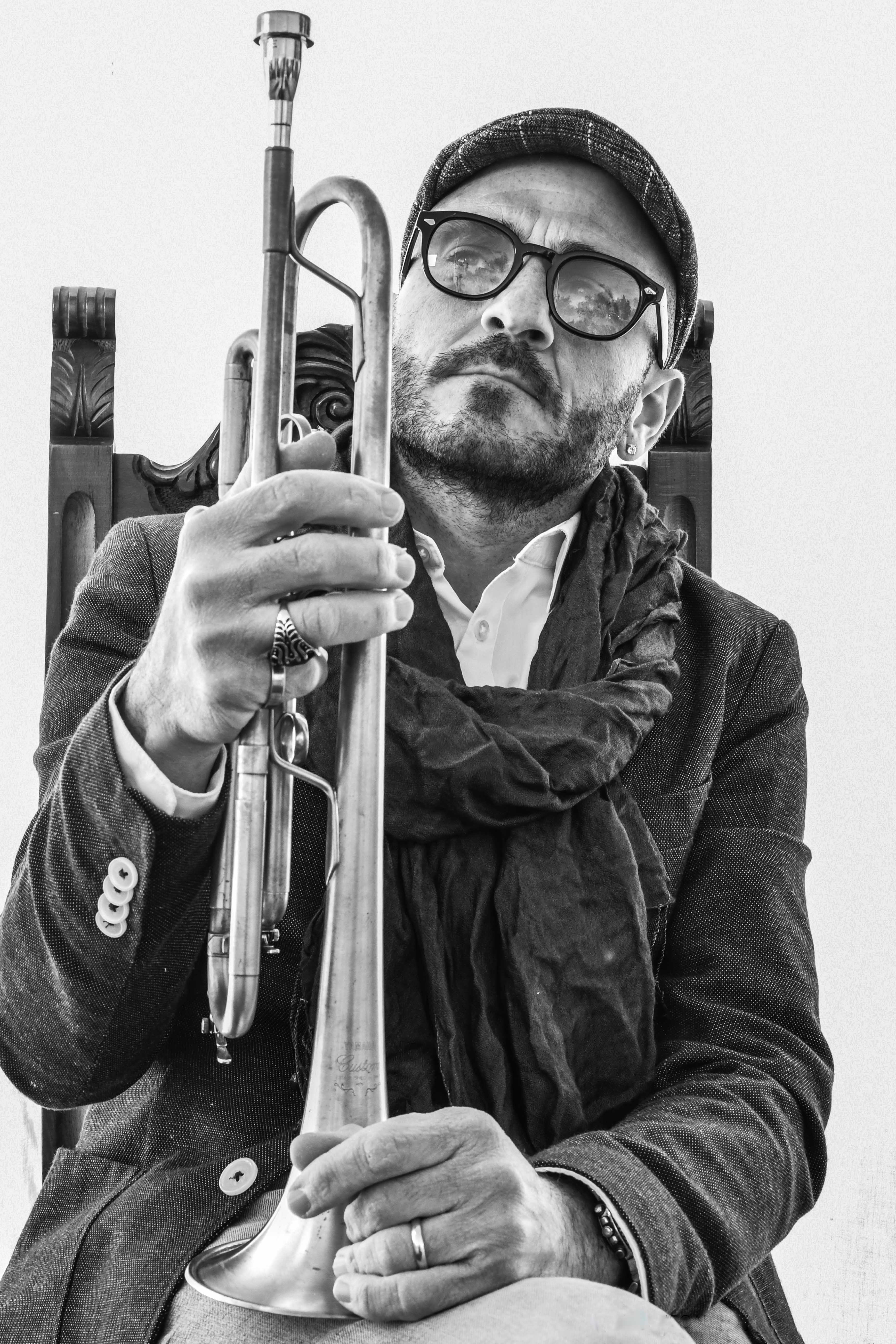 Galleria Sotto le stelle del jazz: la rassegna musicale a Laterza (Ta) il 28 luglio, l’1 e il 16 agosto 2024 - Diapositiva 6 di 12