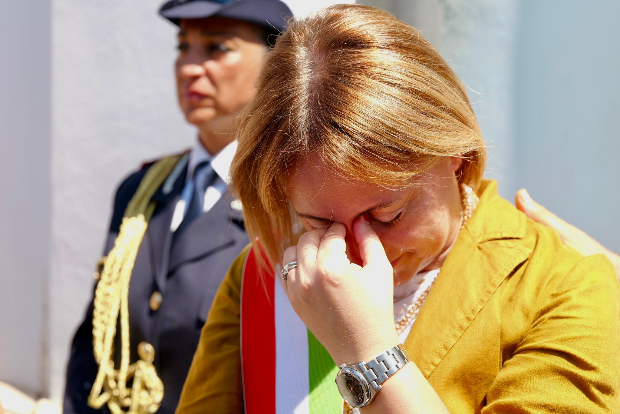 Galleria Emiliano e Ciliento alla commemorazione delle vittime della strage dei treni Andria- Corato del 12 luglio 2016 - Diapositiva 7 di 7