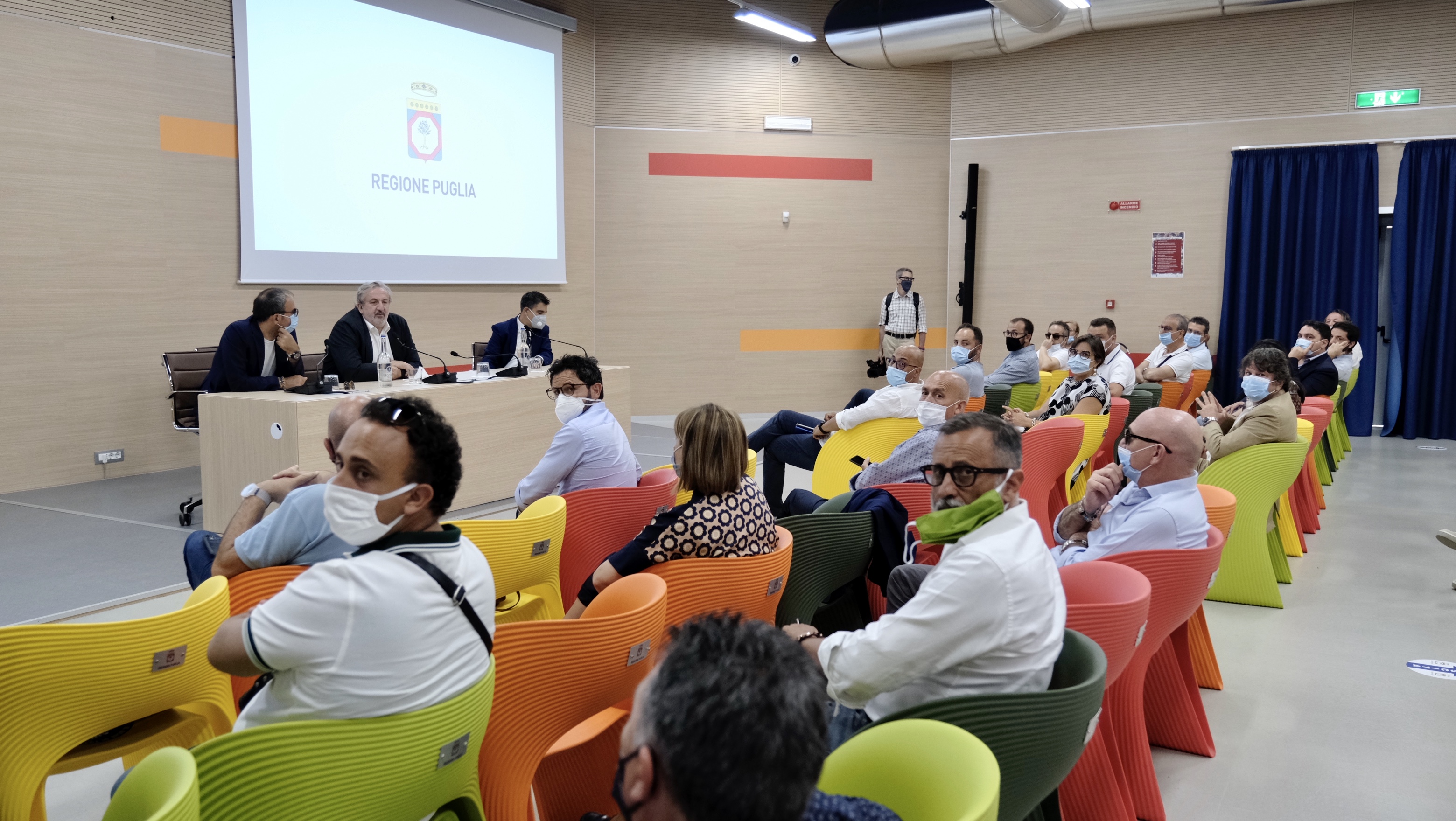 Galleria Potenziamento del patrimonio dell’impiantistica sportiva, graduatoria definitiva anno 2019. Emiliano e Piemontese incontrano le Amministrazioni. Oggi stipulato l’accordo preliminare alla sottoscrizione - Diapositiva 6 di 14