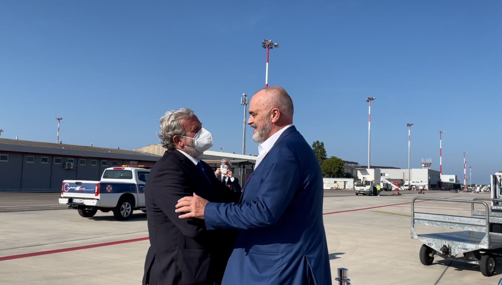 Galleria OTRANTO, EMILIANO INCONTRA EDI RAMA - Diapositiva 10 di 41