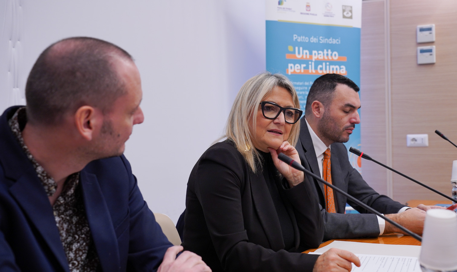 Galleria “Patto dei sindaci per il clima e l'energia”: la Regione Puglia e la regione francese della Loira insieme per contrastare i cambiamenti climatici - Diapositiva 4 di 9