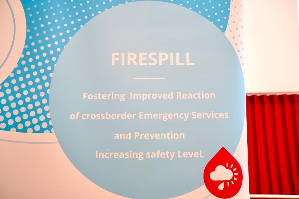 Galleria Protezione civile, il bilancio dell’esercitazione in mare a Lesina. Evento di chiusura nella sala del Consiglio regionale del progetto Interreg Italia-Croazia “Firespill” - Diapositiva 3 di 13