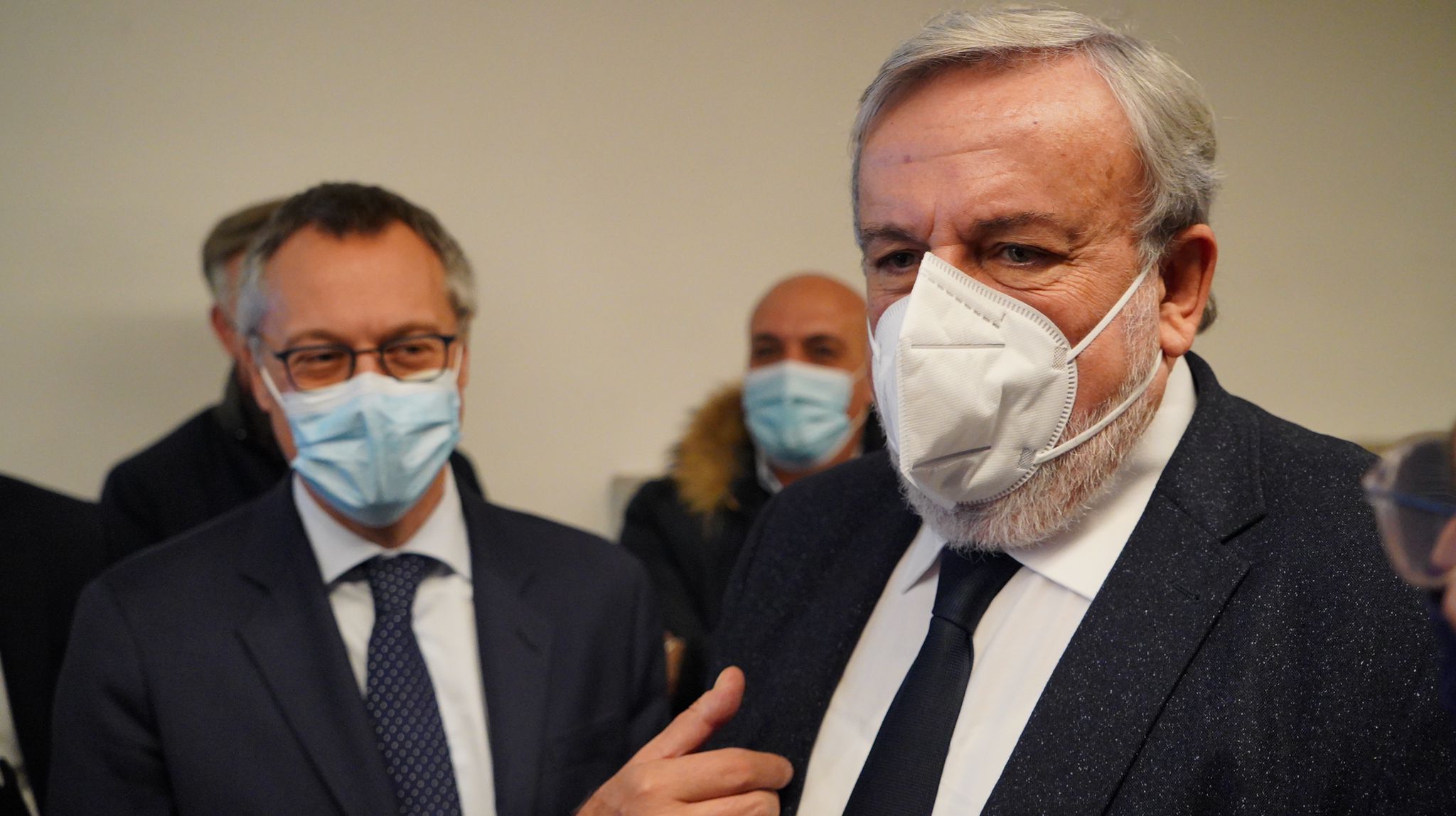 Galleria EMILIANO ALL’ASSEMBLEA DI CONFINDUSTRIA BRINDISI:  “VOGLIAMO TRASFORMARE BRINDISI NELLA CAPITALE DELL’INNOVAZIONE TECNOLOGICA DEL SALENTO” - Diapositiva 19 di 24